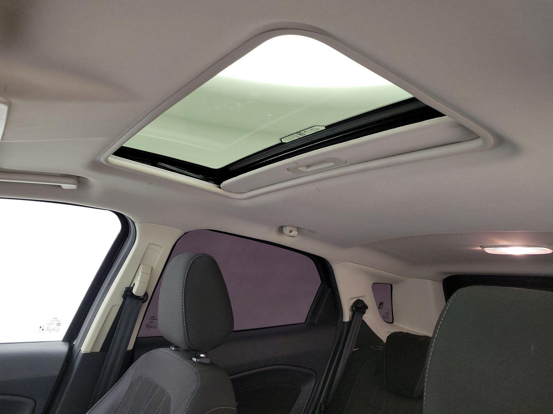 Thumbnail: 2020 Ford EcoSport - 20