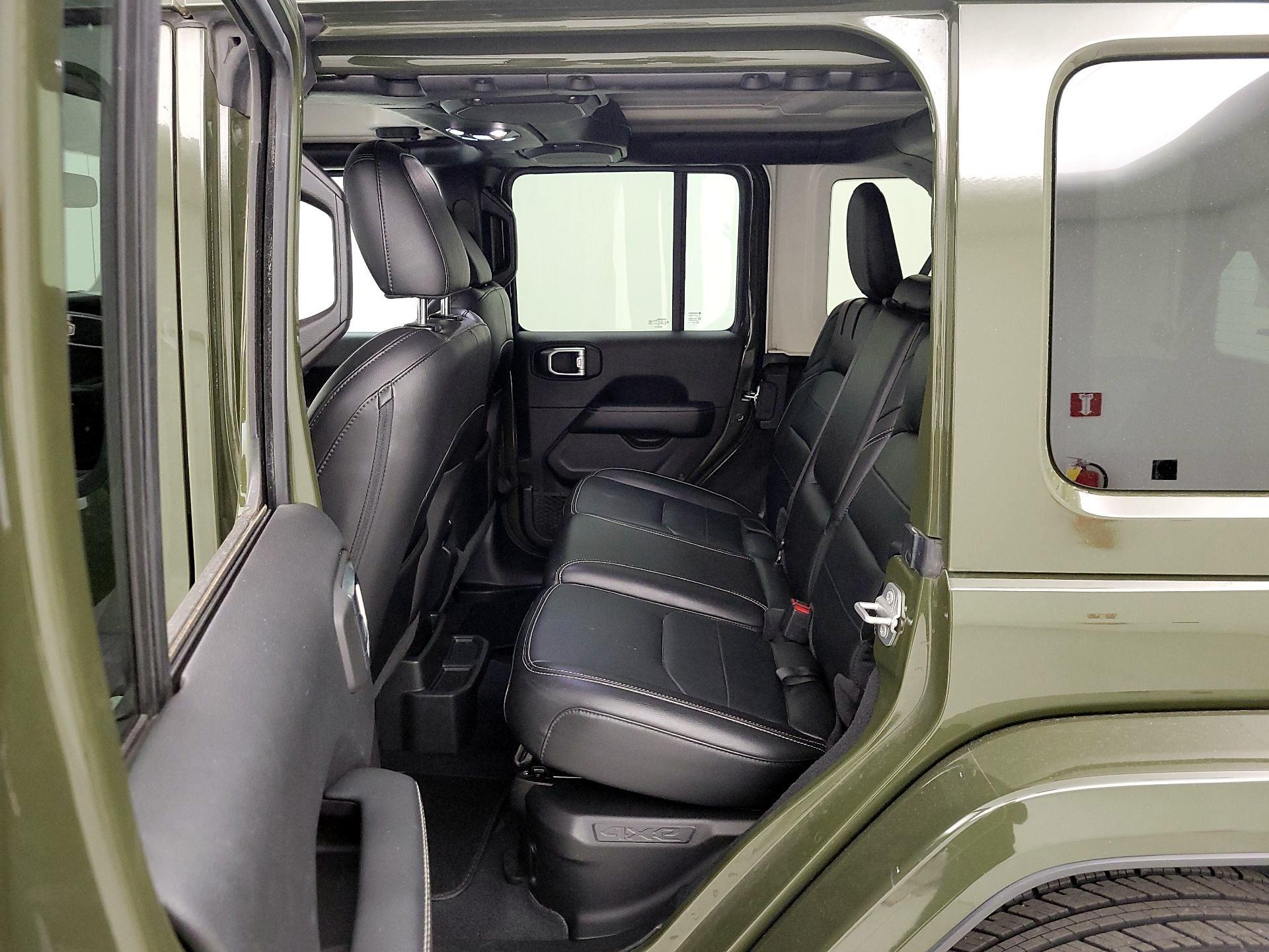 Thumbnail: 2022 Jeep Wrangler - 20