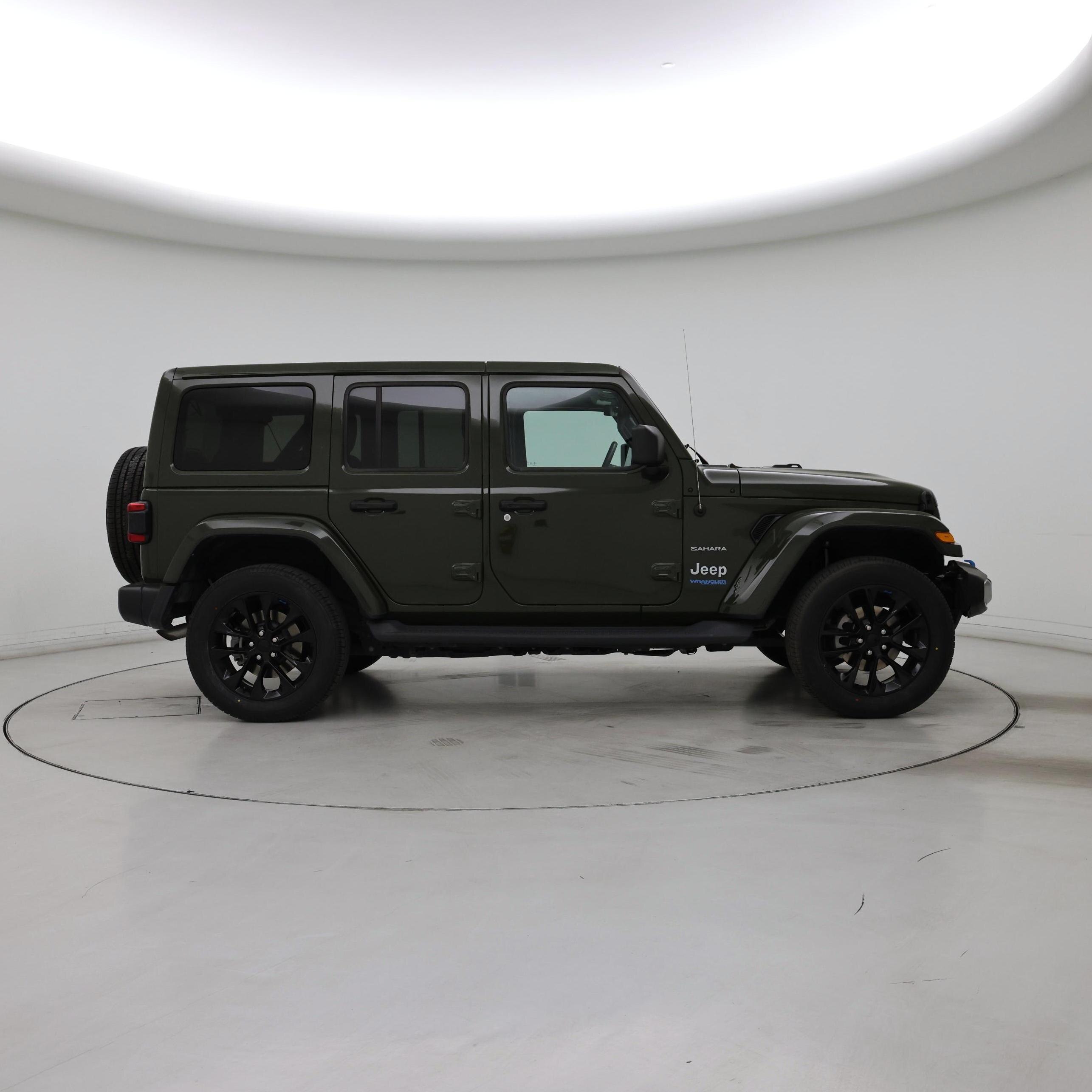 Thumbnail: 2022 Jeep Wrangler - 7