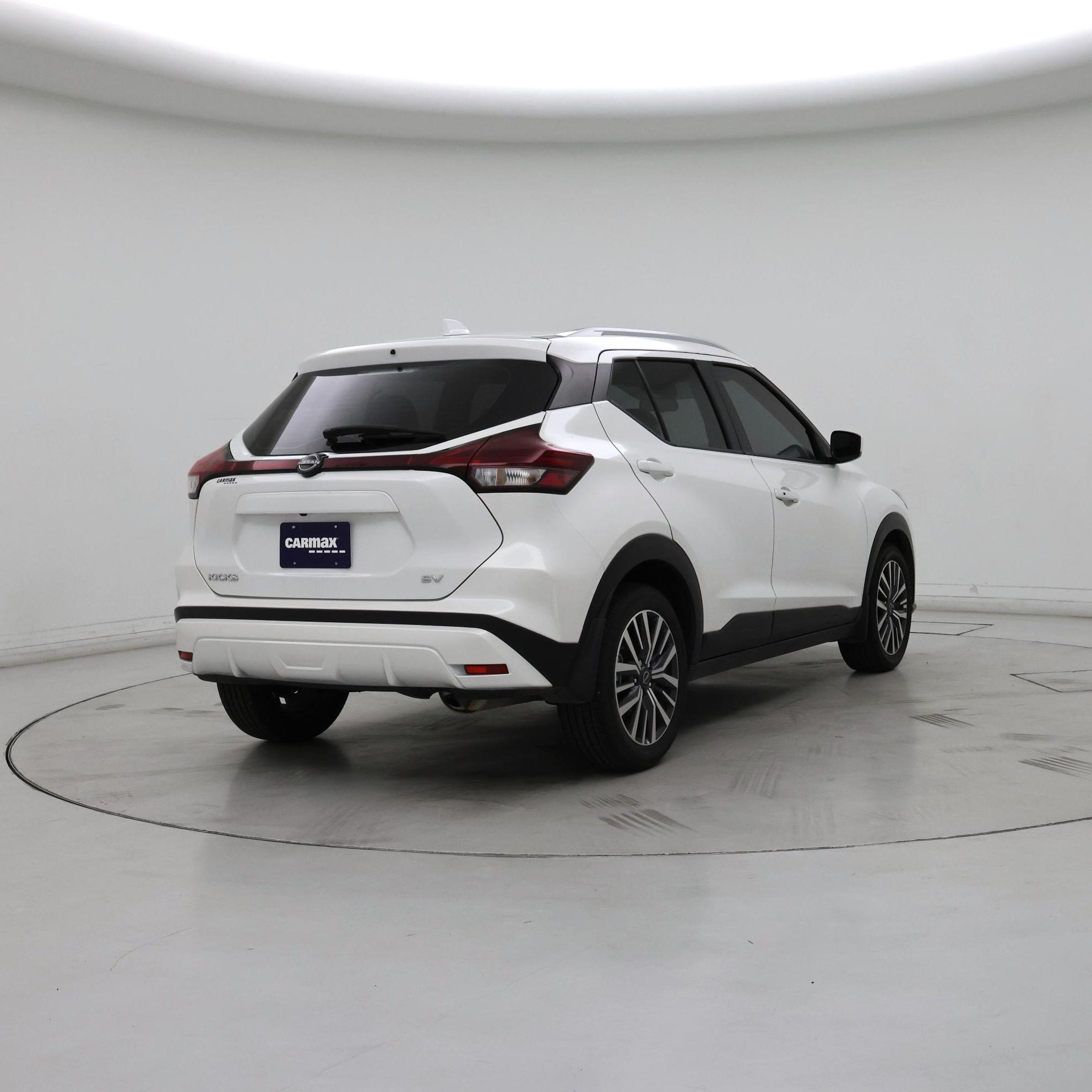 Thumbnail: 2024 Nissan Kicks - 8
