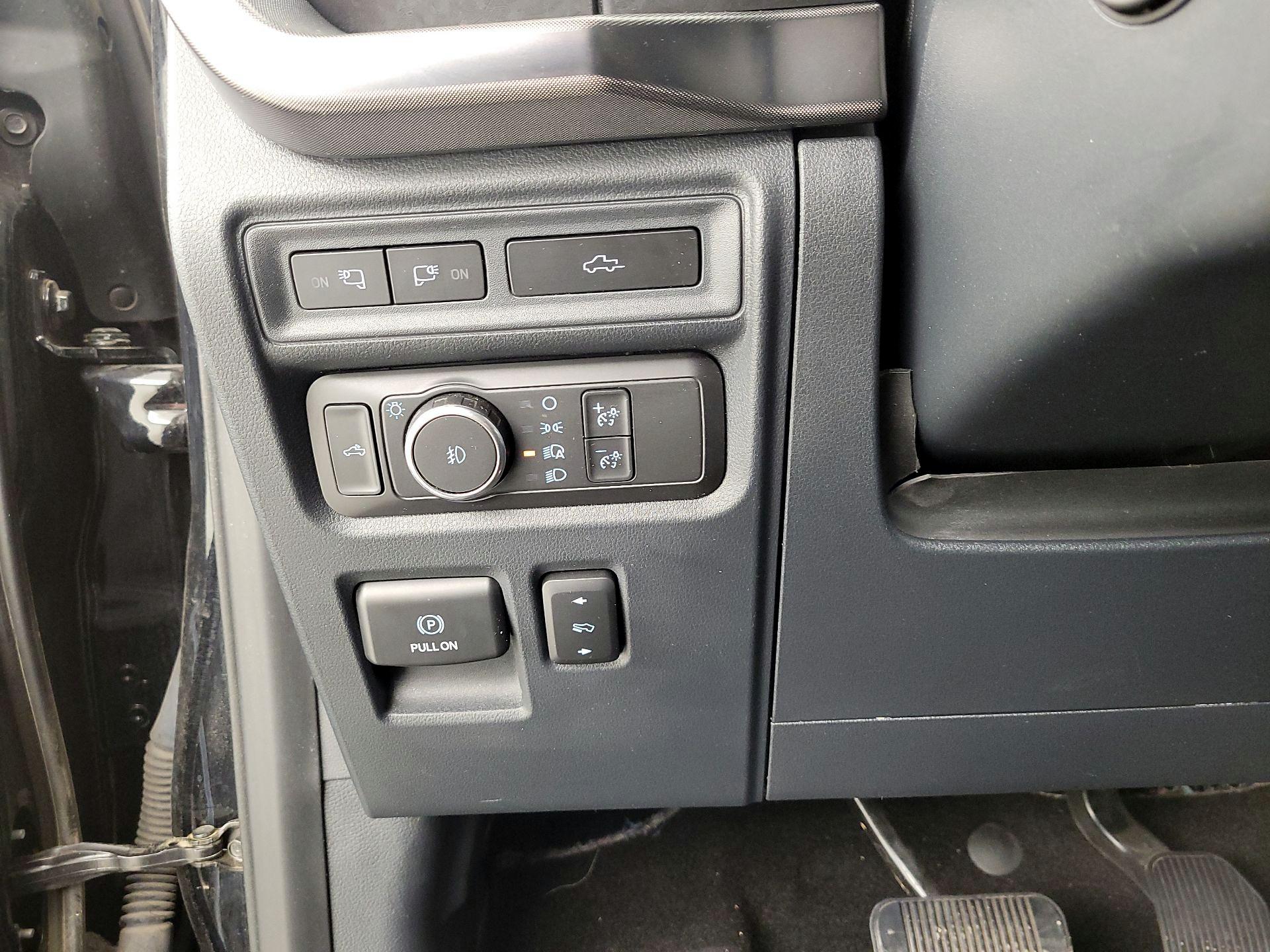 Thumbnail: 2022 Ford F-150 - 13