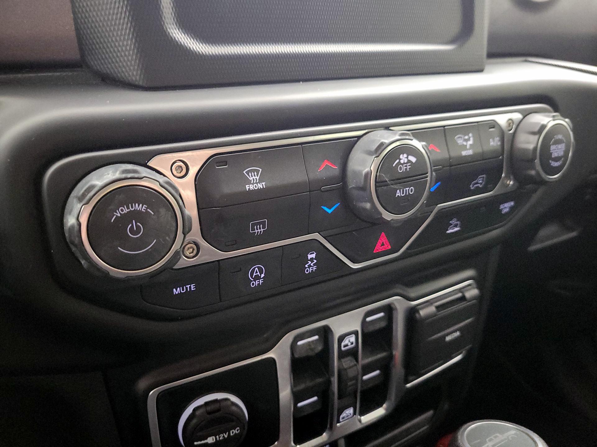 Thumbnail: 2021 Jeep Gladiator - 14