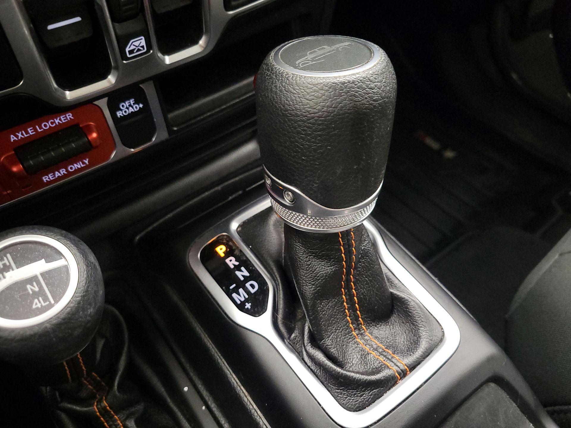 Thumbnail: 2021 Jeep Gladiator - 15