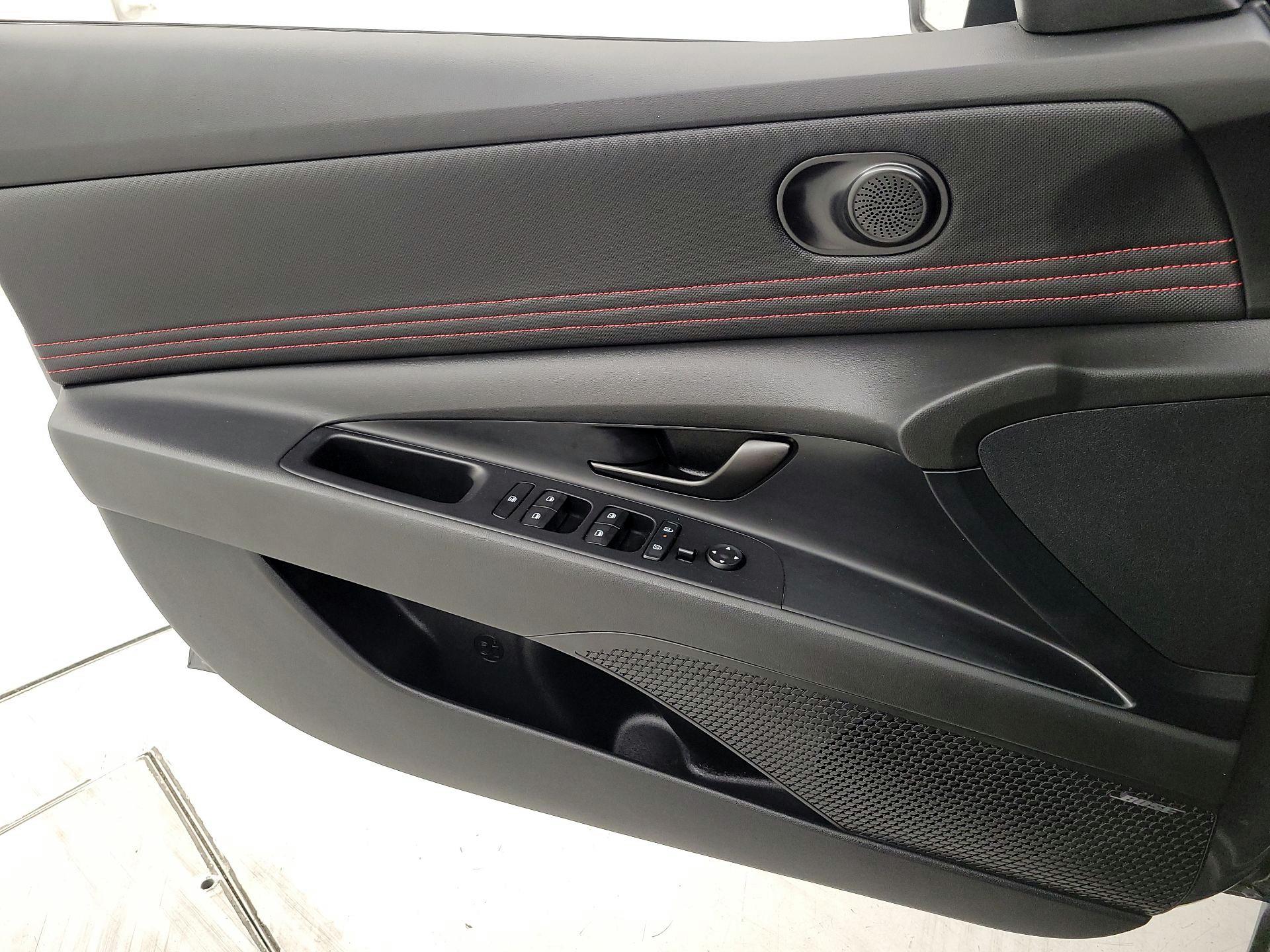 Thumbnail: 2025 Hyundai Elantra - 12