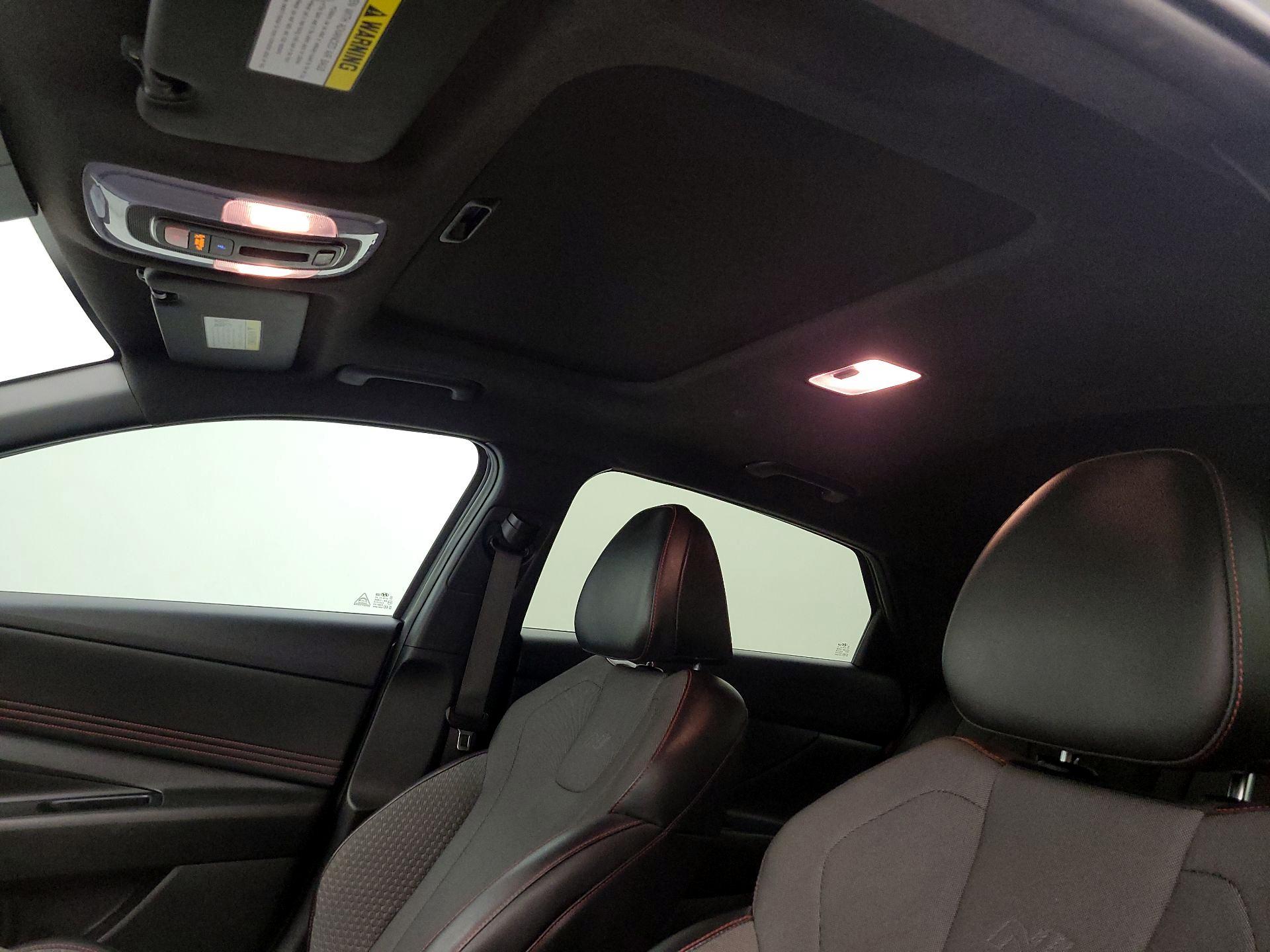 Thumbnail: 2025 Hyundai Elantra - 19