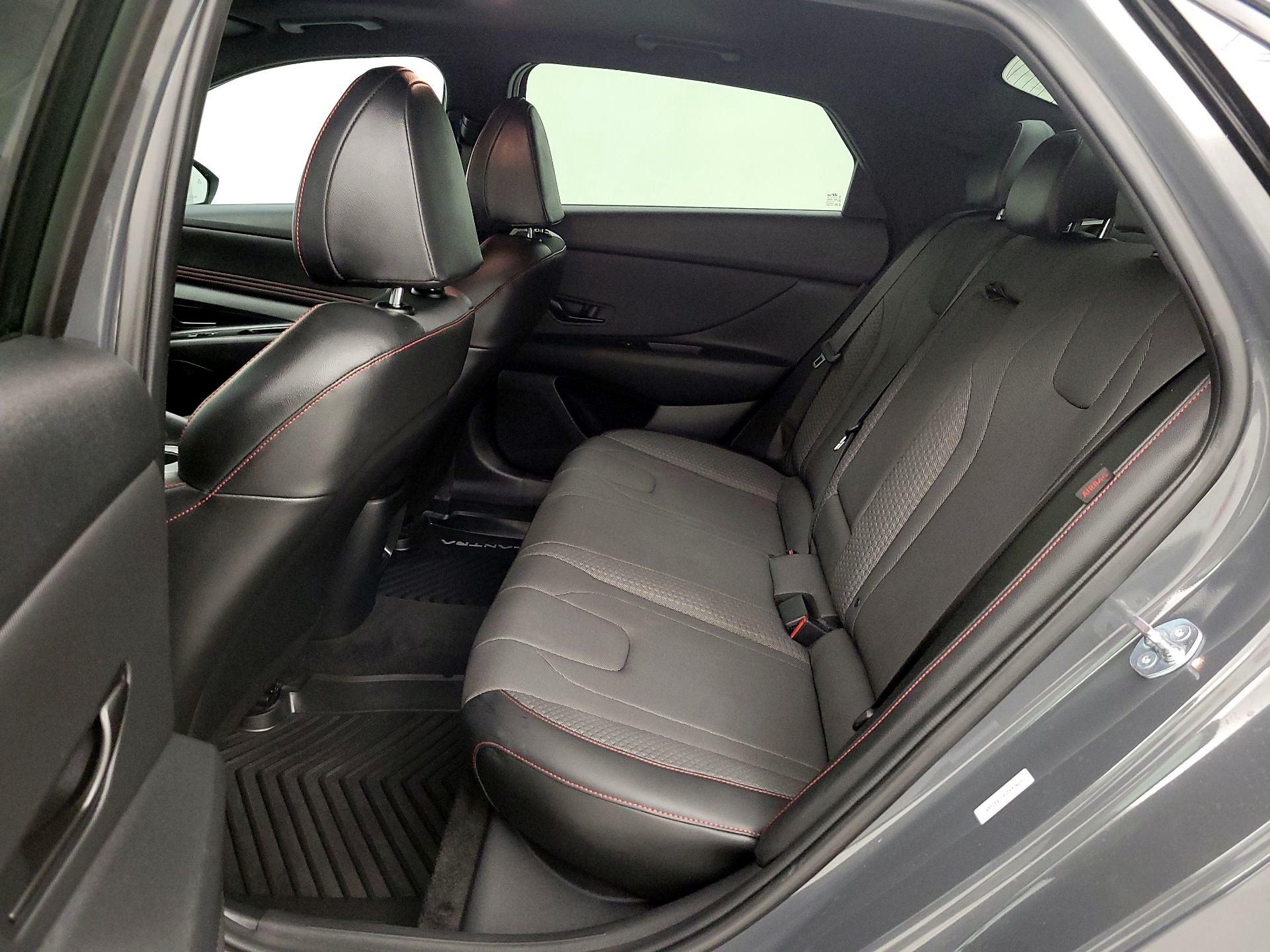 Thumbnail: 2025 Hyundai Elantra - 20