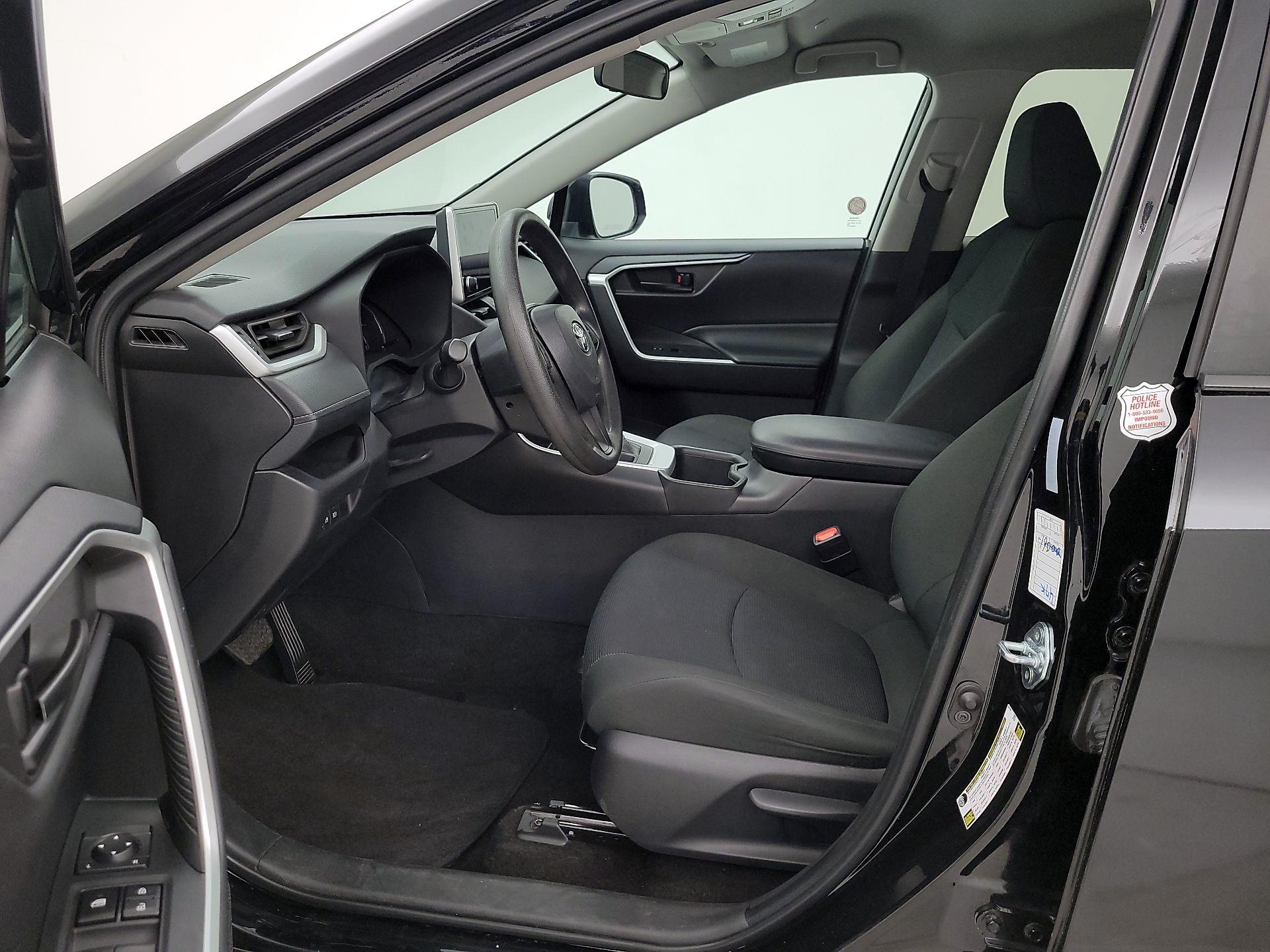 Thumbnail: 2024 Toyota RAV4 - 11