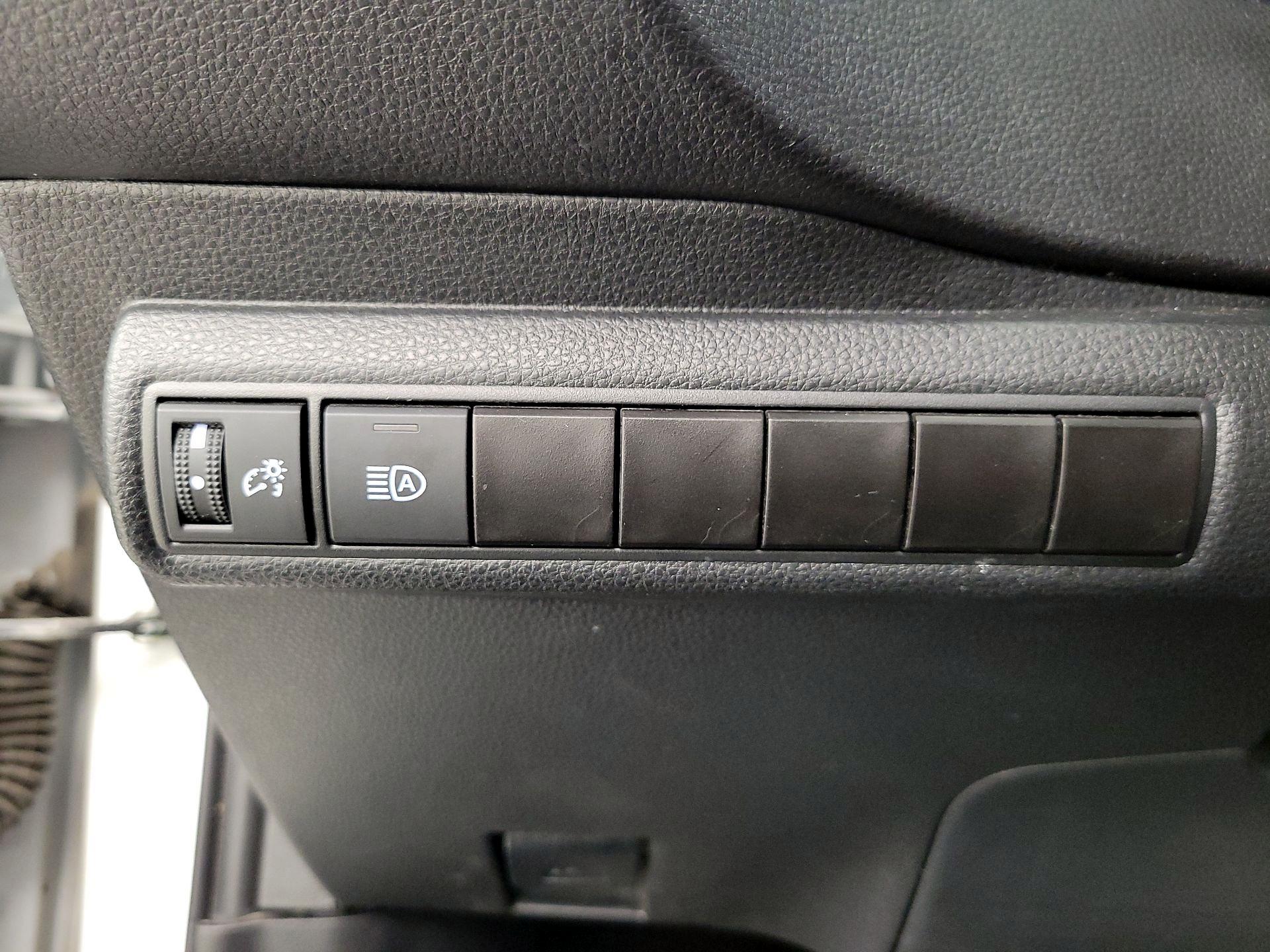 Thumbnail: 2024 Toyota Corolla - 13