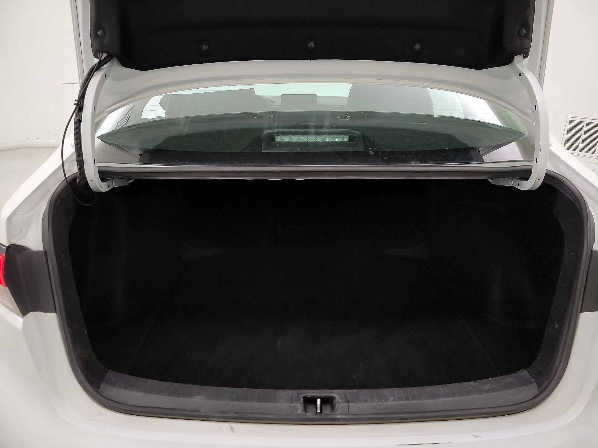 Thumbnail: 2024 Toyota Corolla - 20