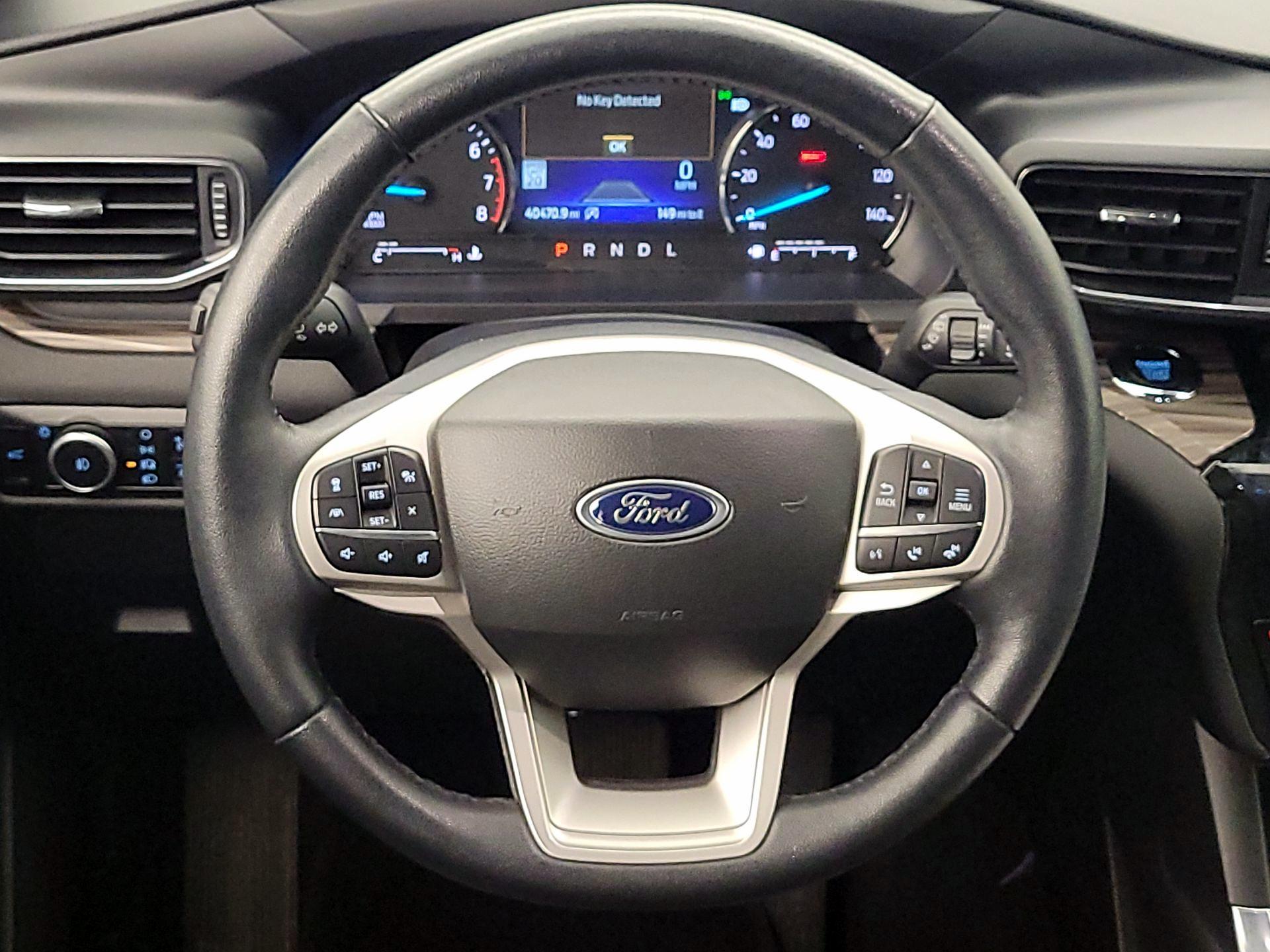 Thumbnail: 2023 Ford Explorer - 10