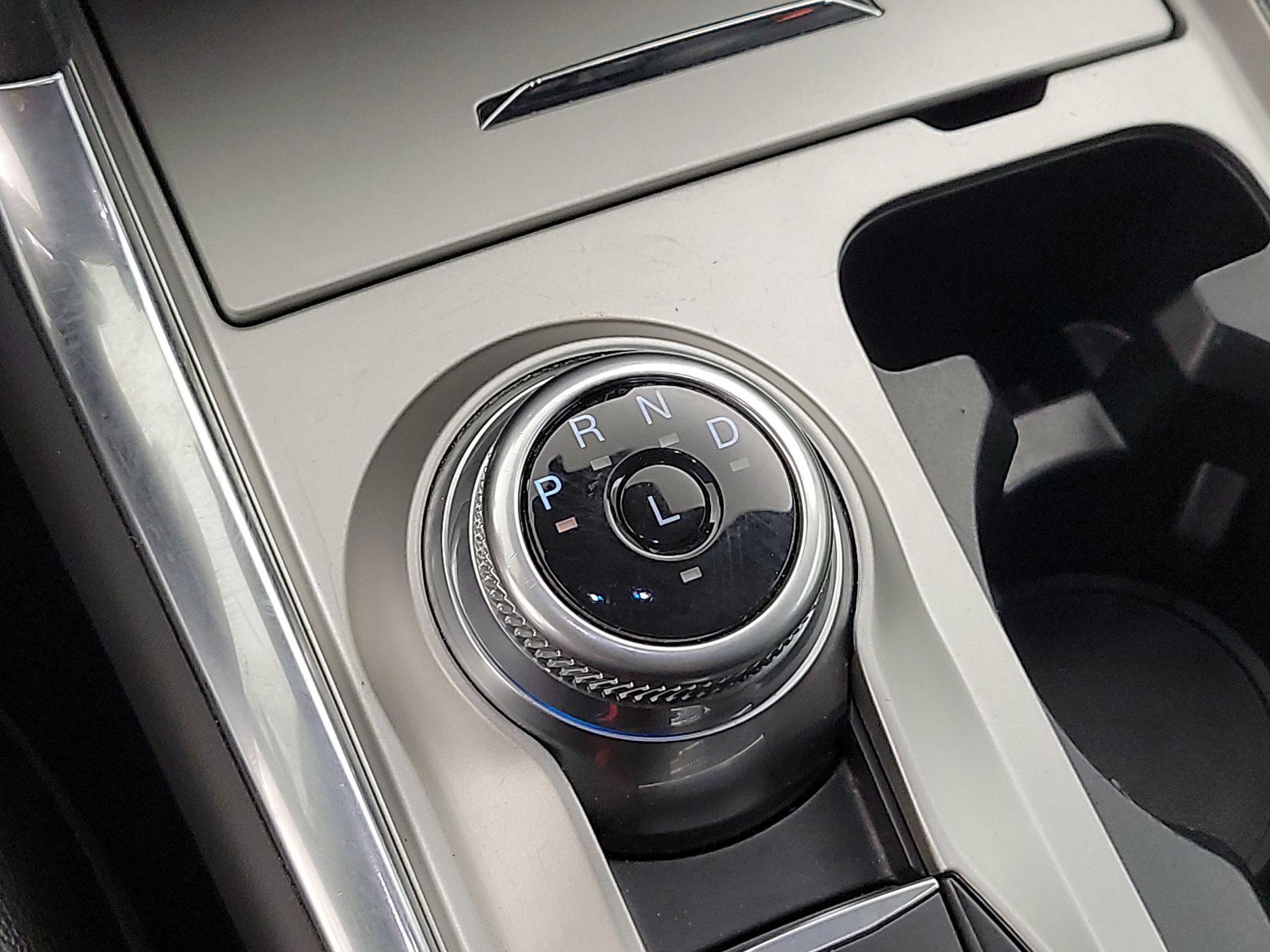 Thumbnail: 2023 Ford Explorer - 16