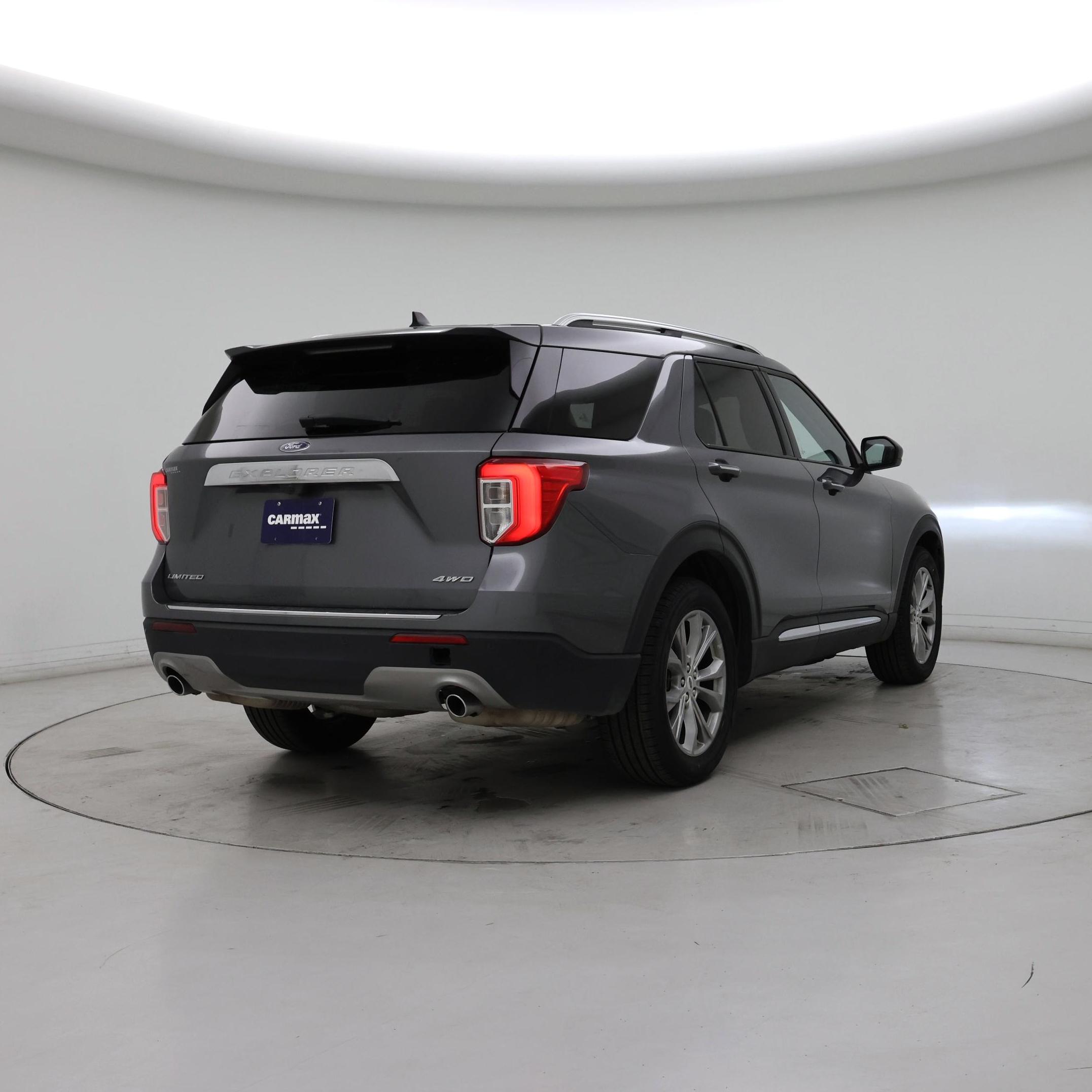 Thumbnail: 2023 Ford Explorer - 8