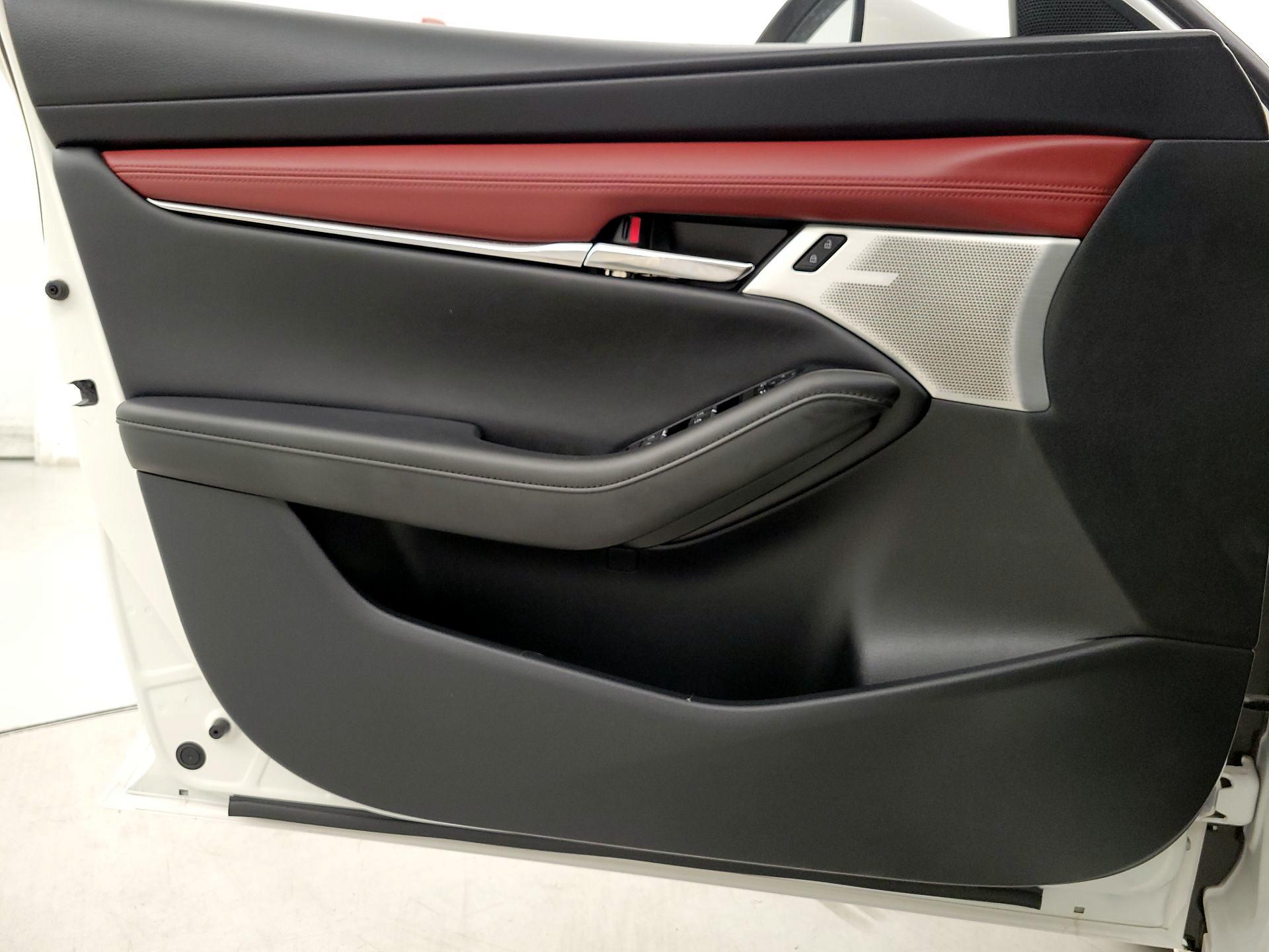 Thumbnail: 2024 Mazda Mazda3 - 12