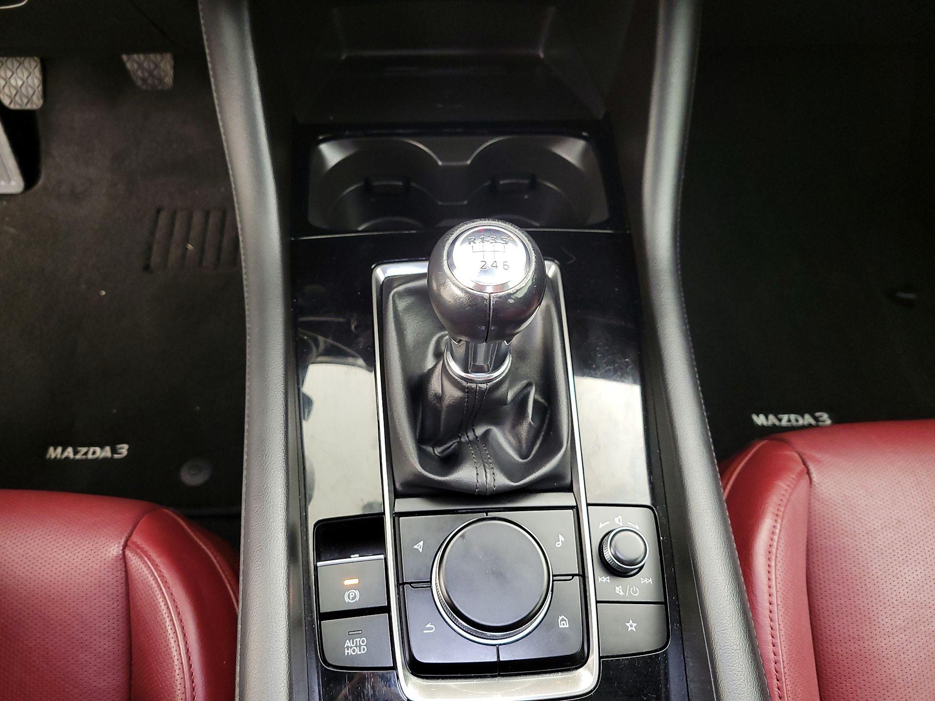 Thumbnail: 2024 Mazda Mazda3 - 17