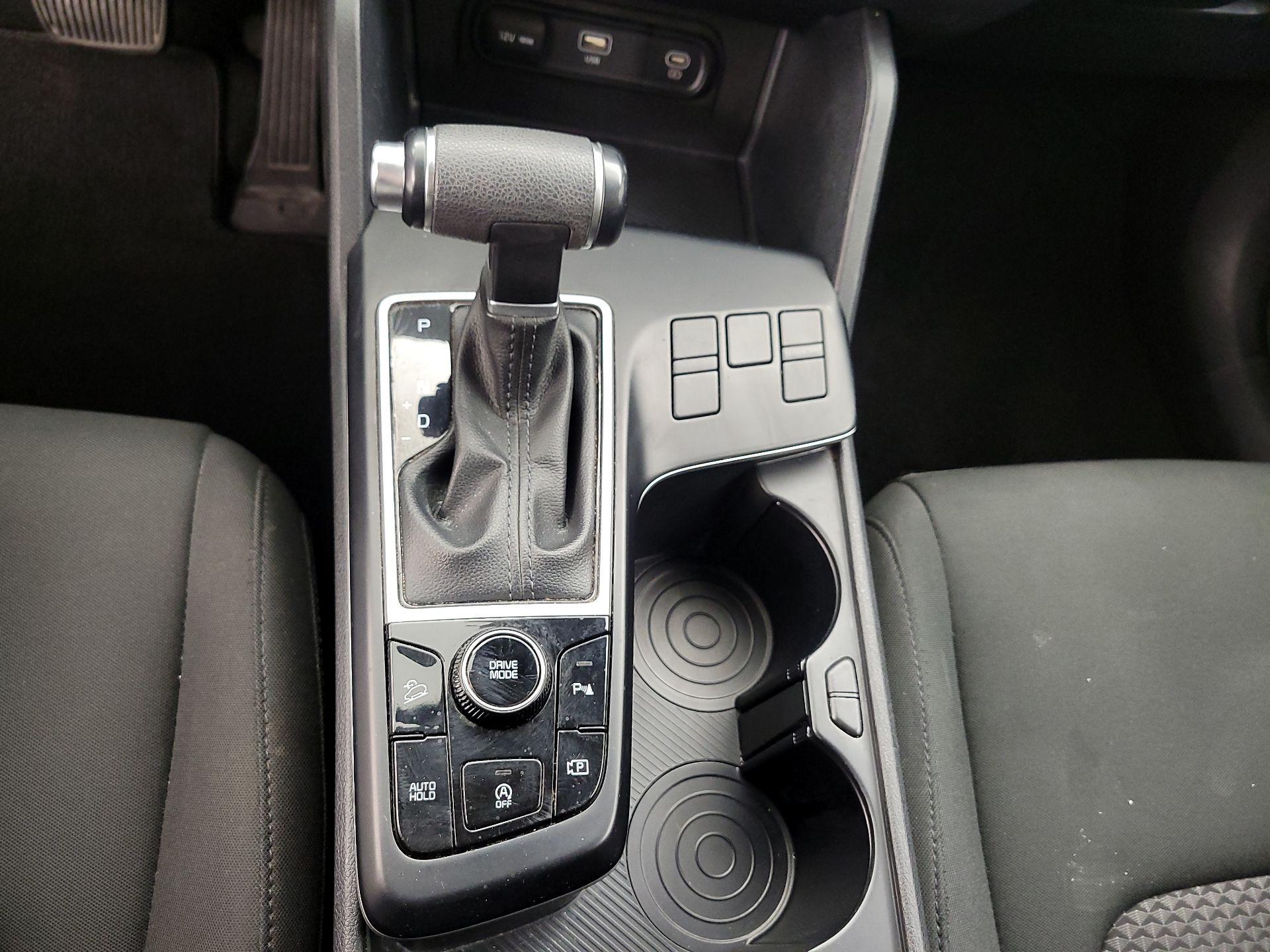 Thumbnail: 2024 Kia Sportage - 17