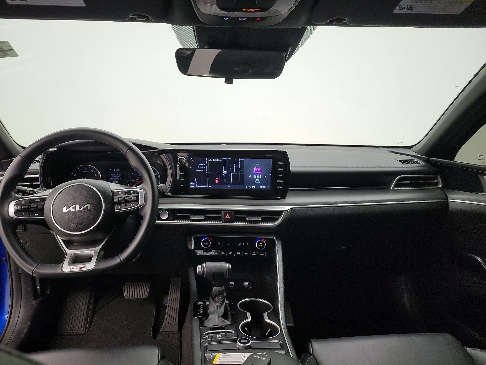 Thumbnail: 2022 Kia K5 - 9