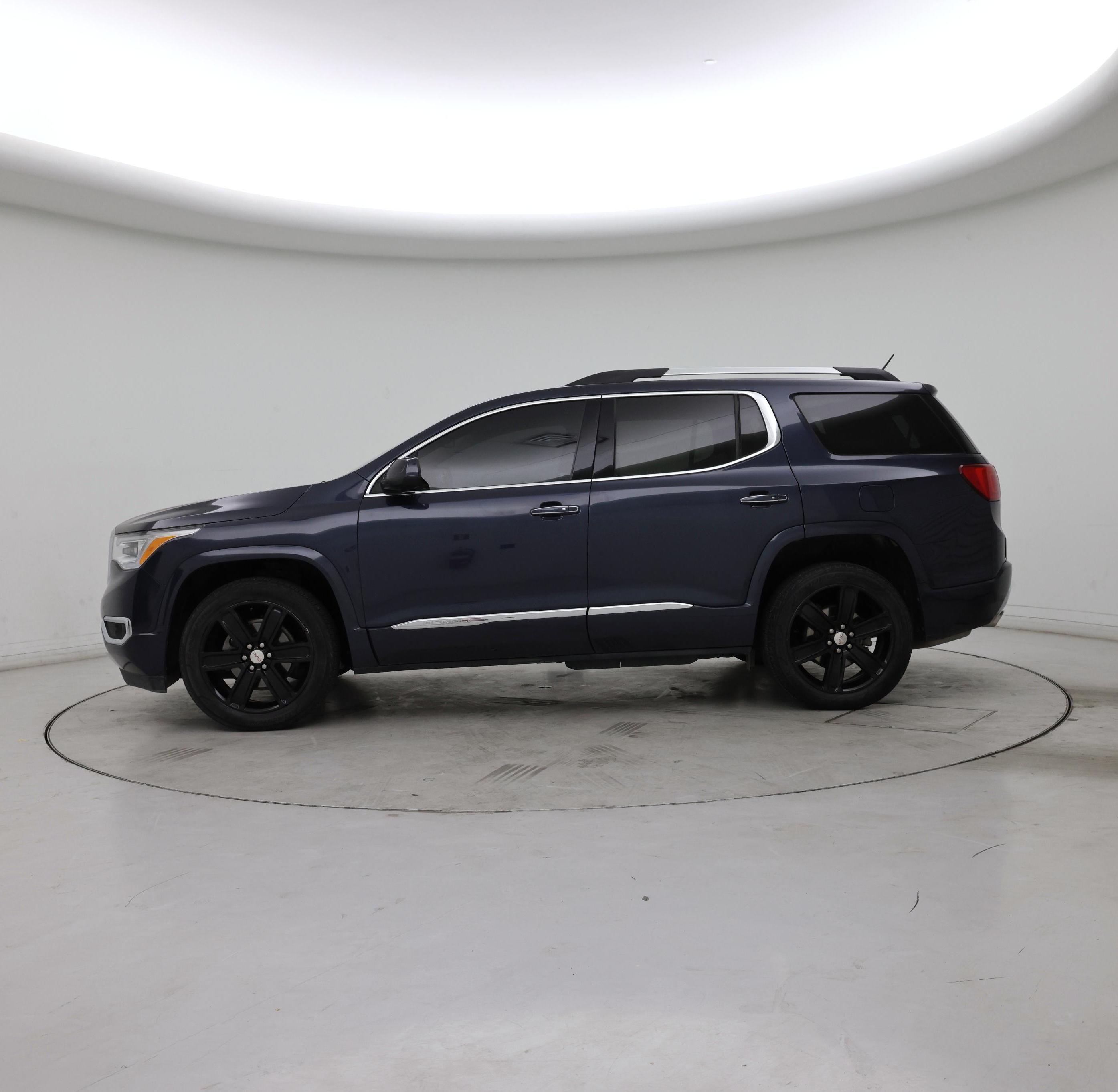 Thumbnail: 2018 GMC Acadia - 3