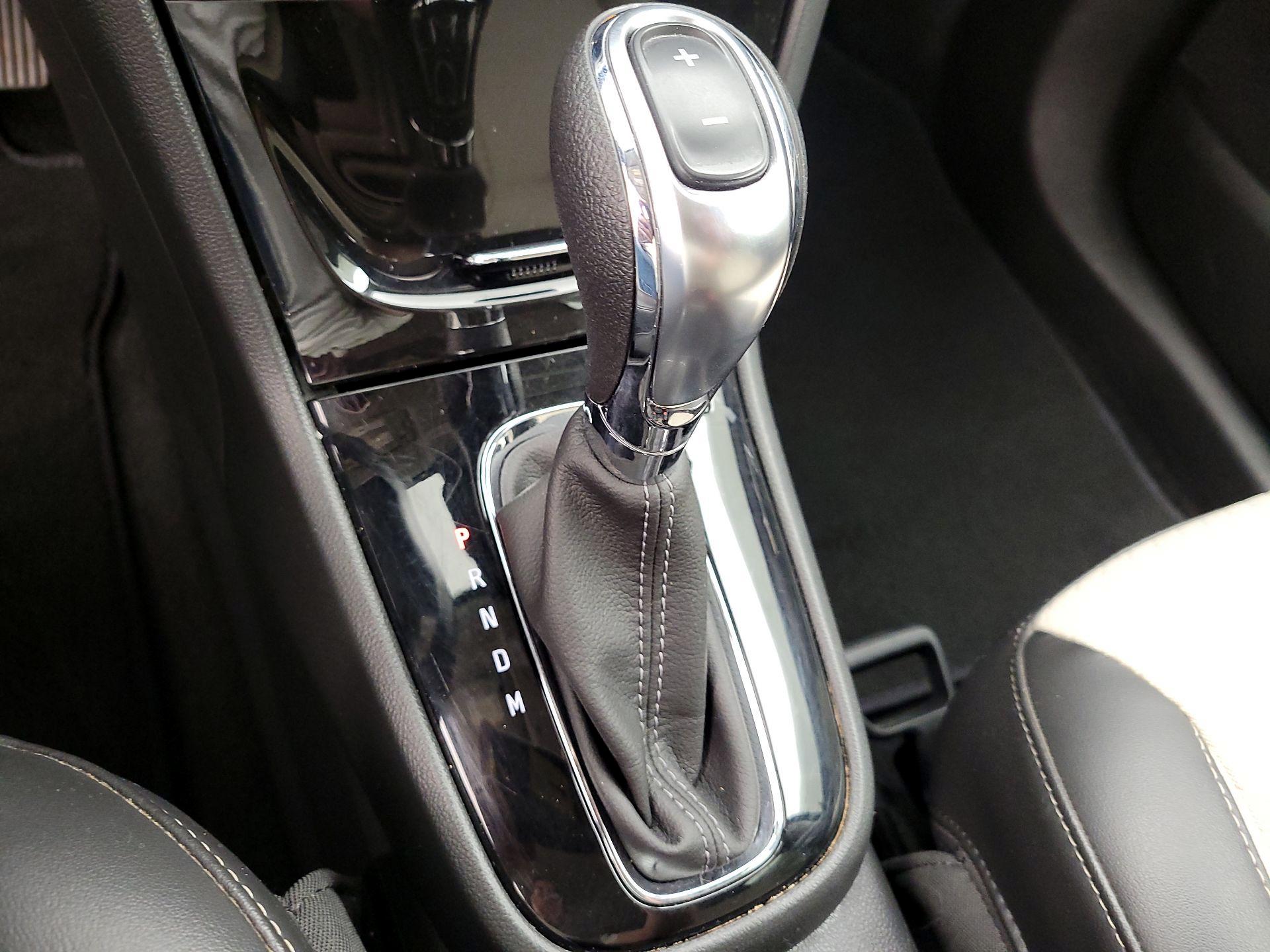 Thumbnail: 2021 Buick Encore - 15