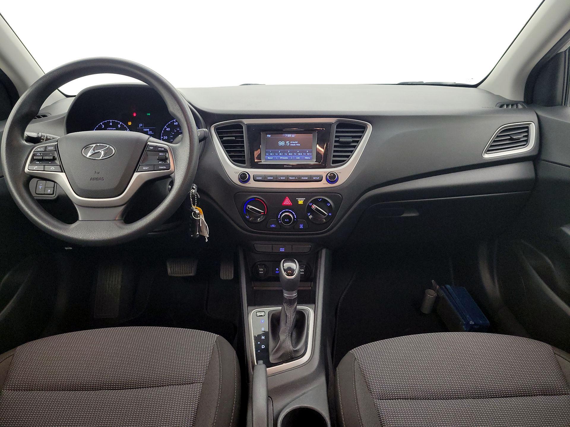 Thumbnail: 2020 Hyundai Accent - 9