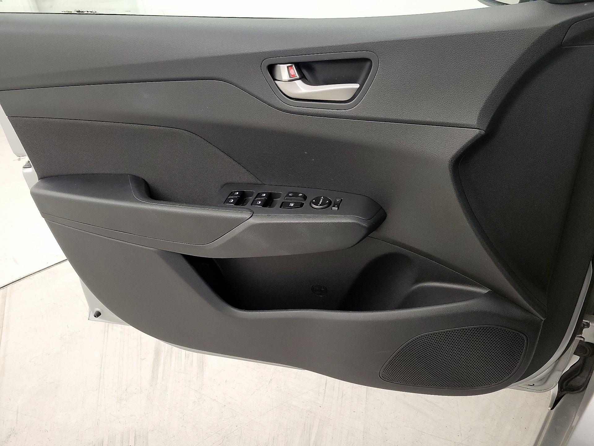 Thumbnail: 2020 Hyundai Accent - 12