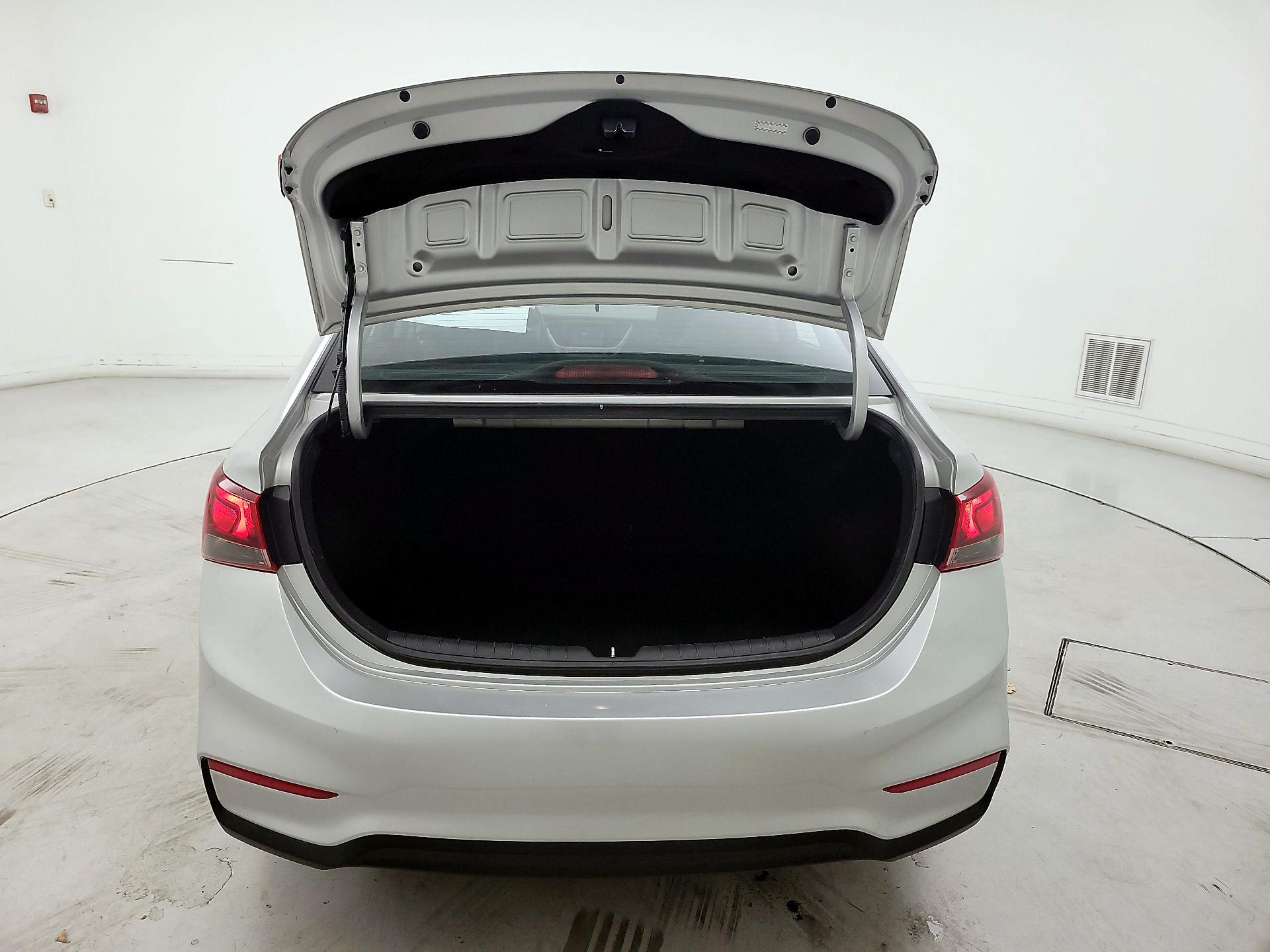 Thumbnail: 2020 Hyundai Accent - 20