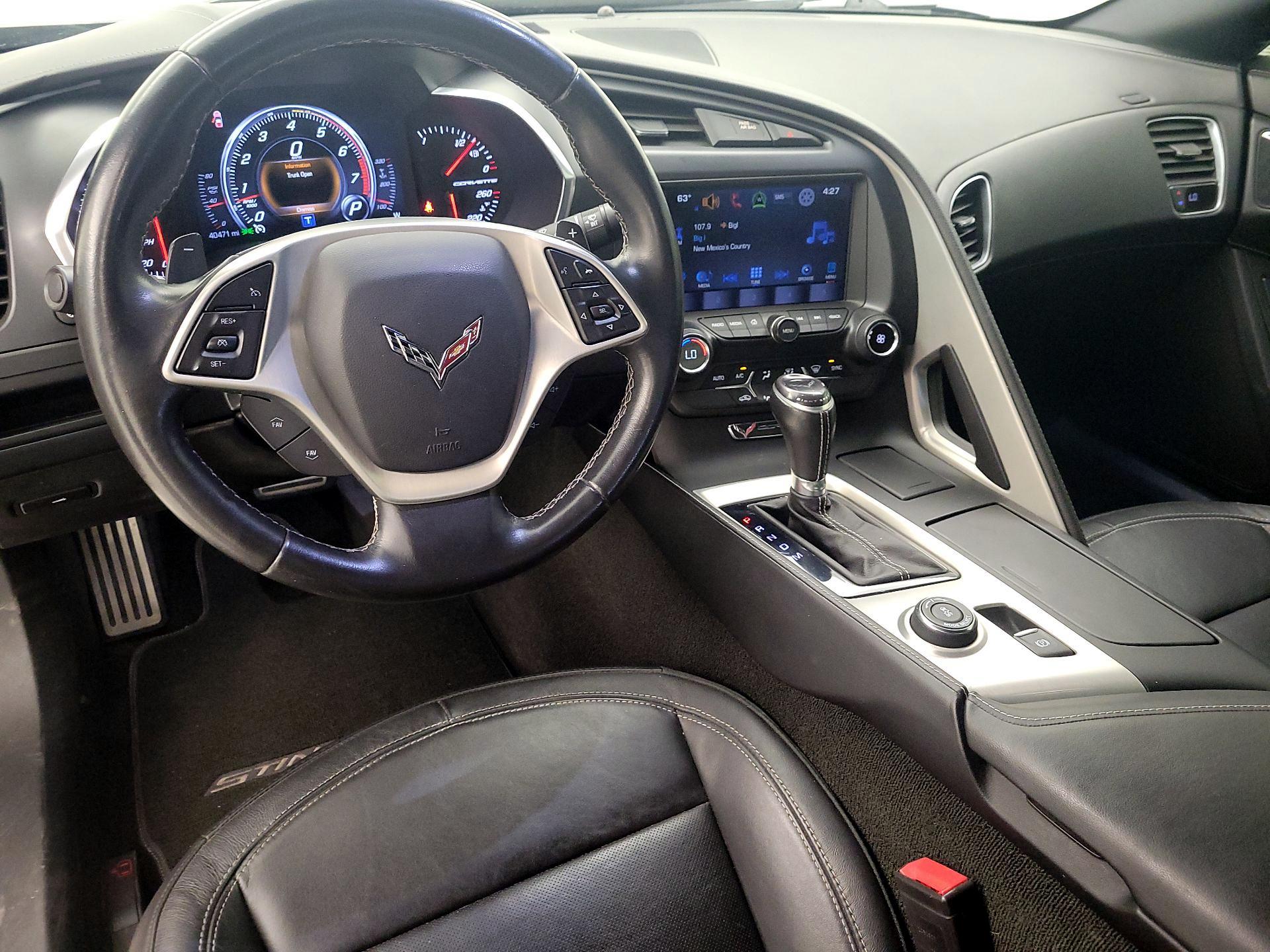 Thumbnail: 2015 Chevrolet Corvette - 9