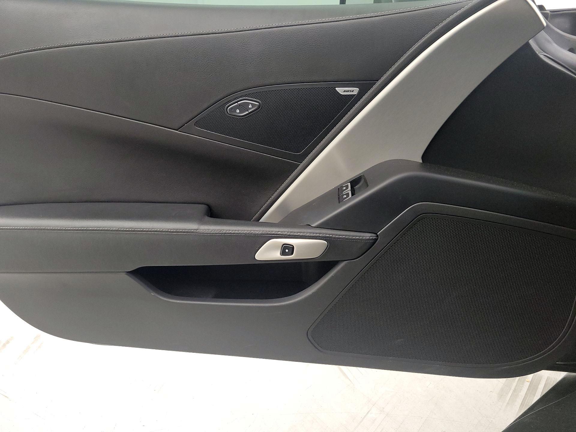 Thumbnail: 2015 Chevrolet Corvette - 12