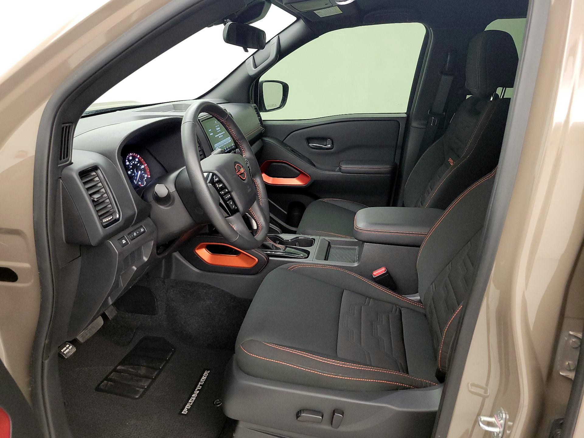 Thumbnail: 2024 Nissan Frontier - 11