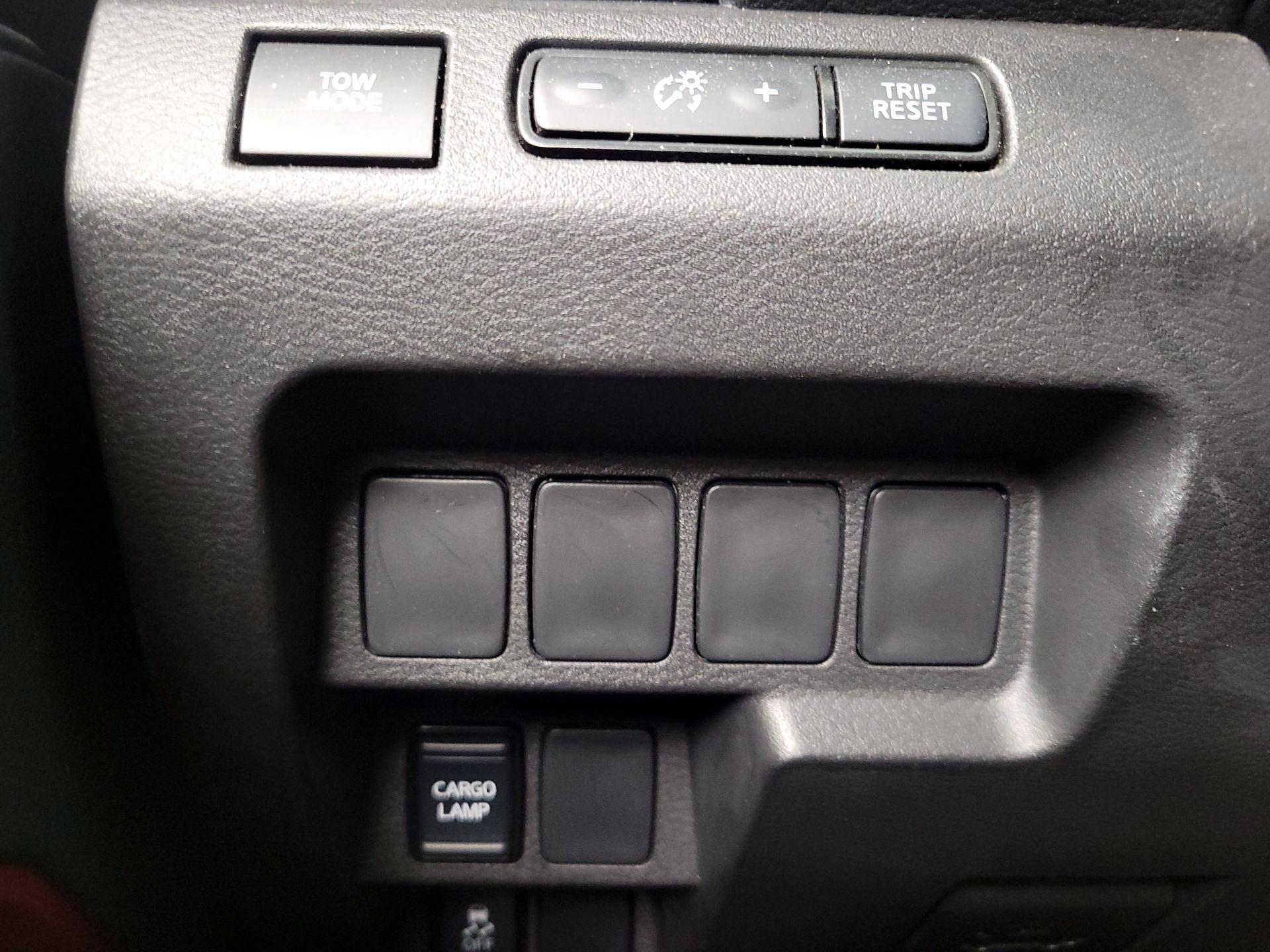 Thumbnail: 2024 Nissan Frontier - 13