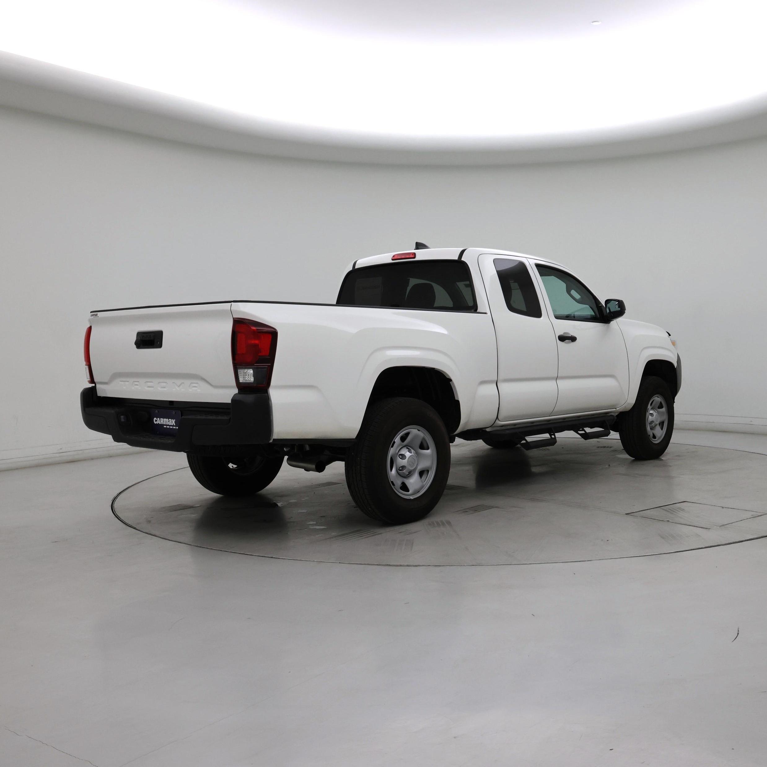 Thumbnail: 2022 Toyota Tacoma - 8