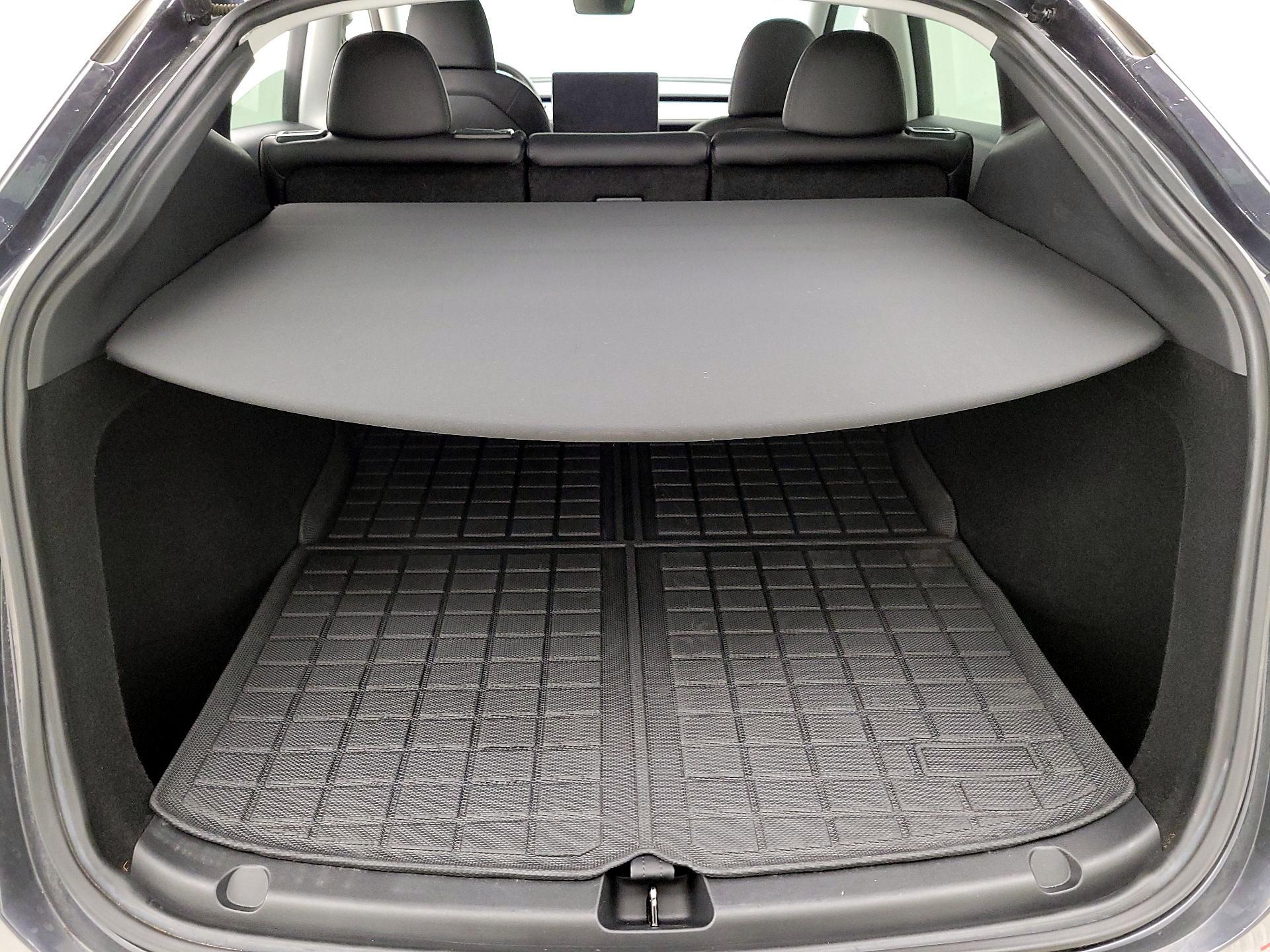 Thumbnail: 2024 Tesla Model Y - 16