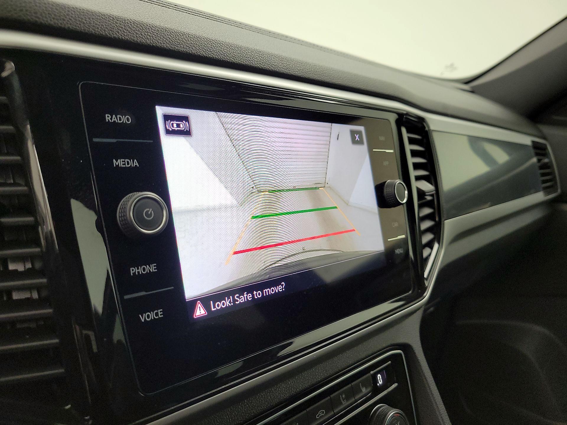 Thumbnail: 2023 Volkswagen Atlas - 15