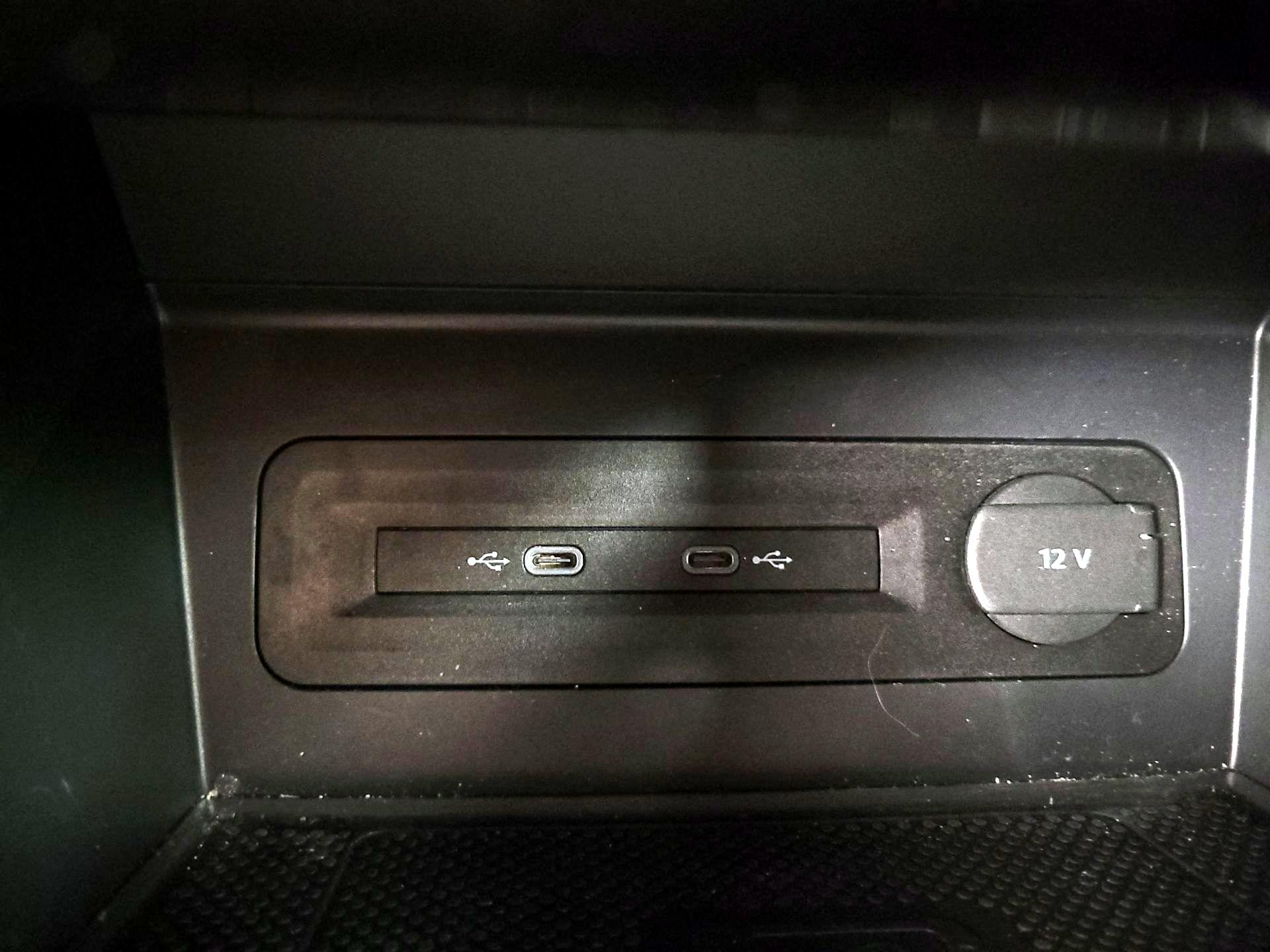 Thumbnail: 2023 Volkswagen Atlas - 19