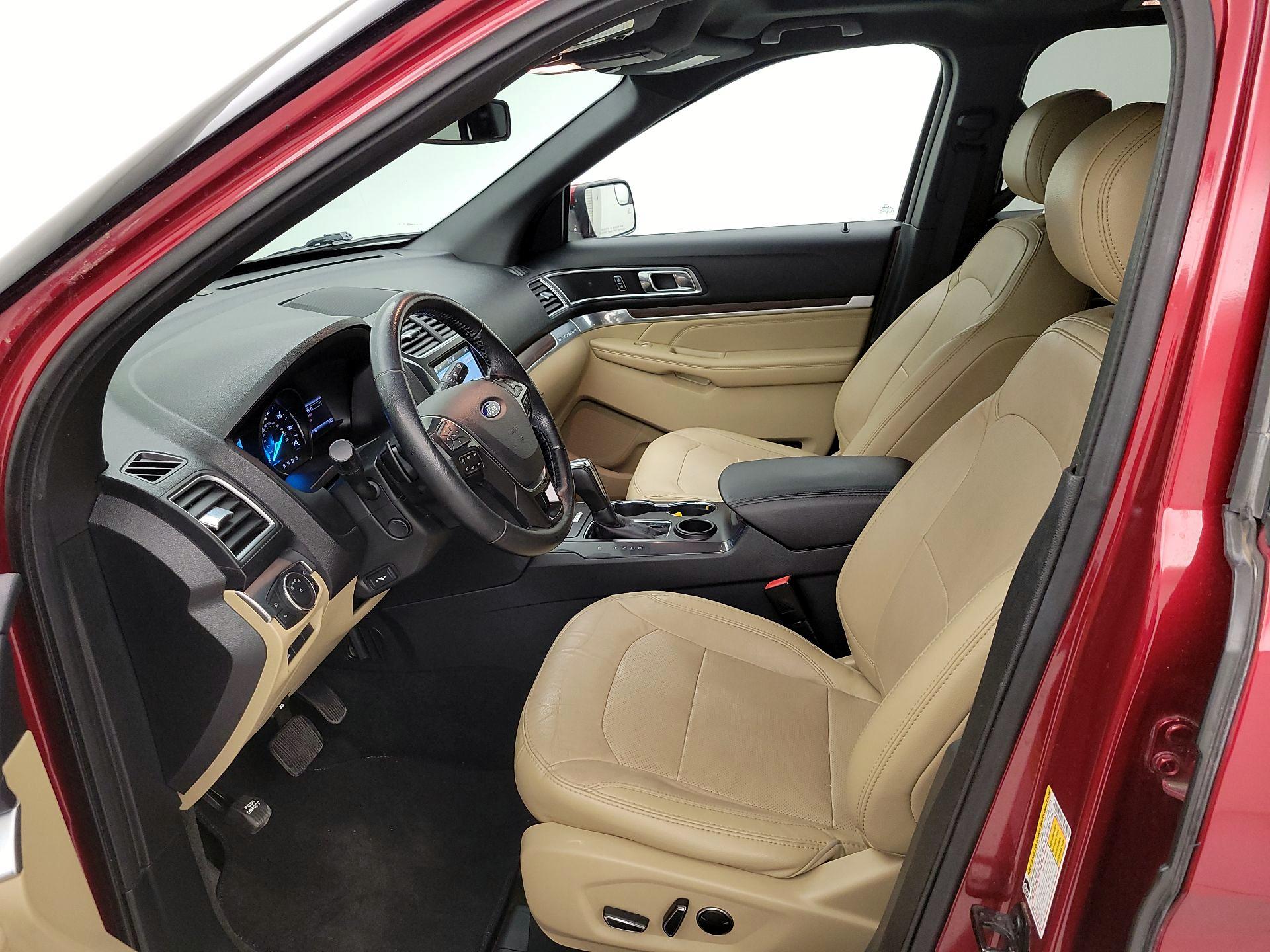 Thumbnail: 2017 Ford Explorer - 11