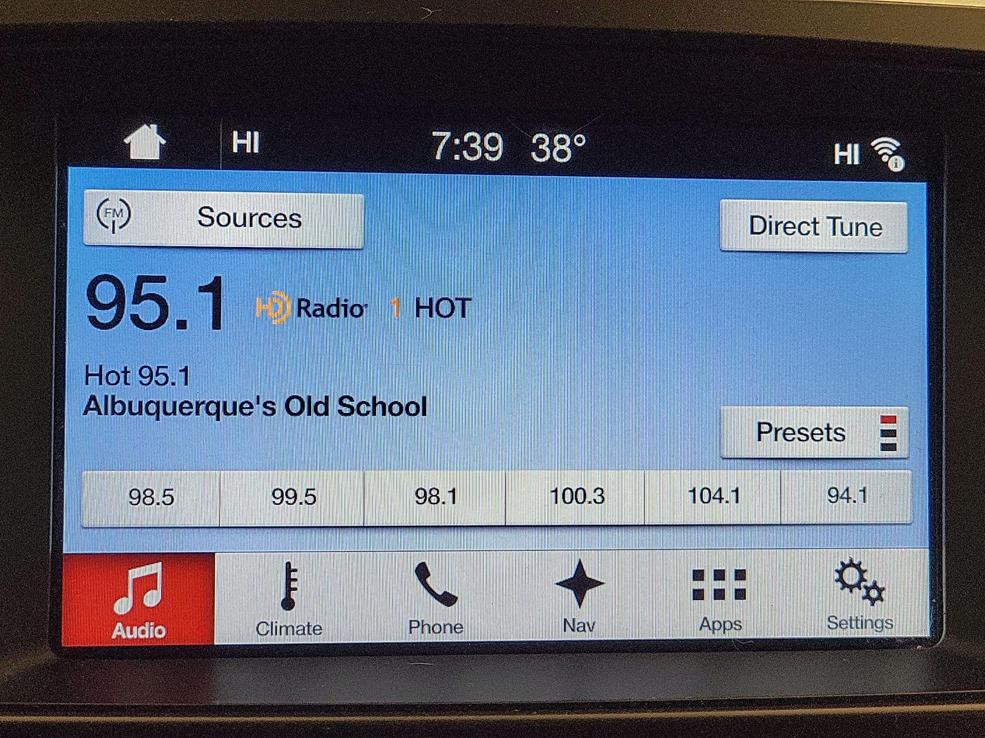 Thumbnail: 2017 Ford Explorer - 15