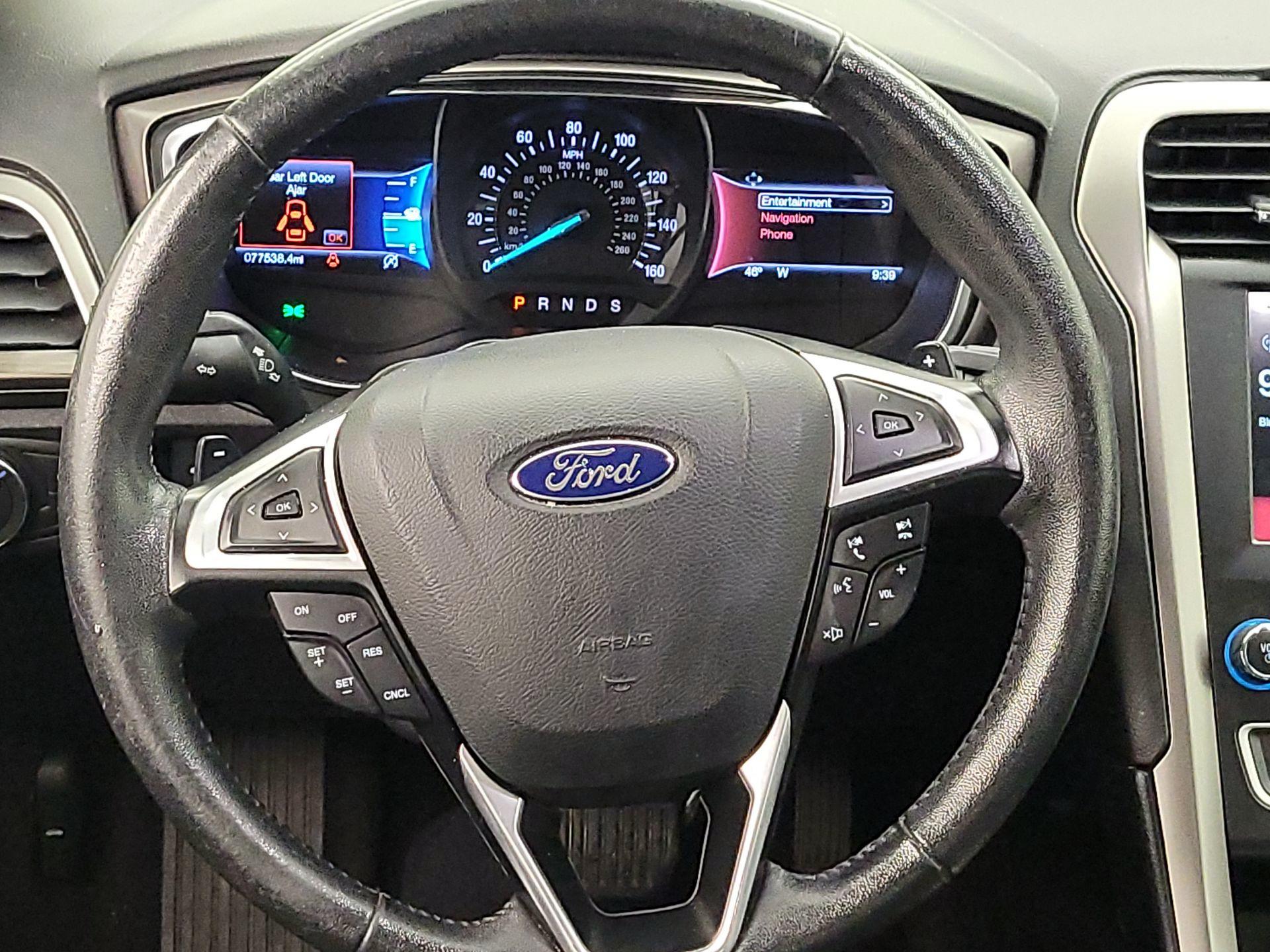 Thumbnail: 2017 Ford Fusion - 10