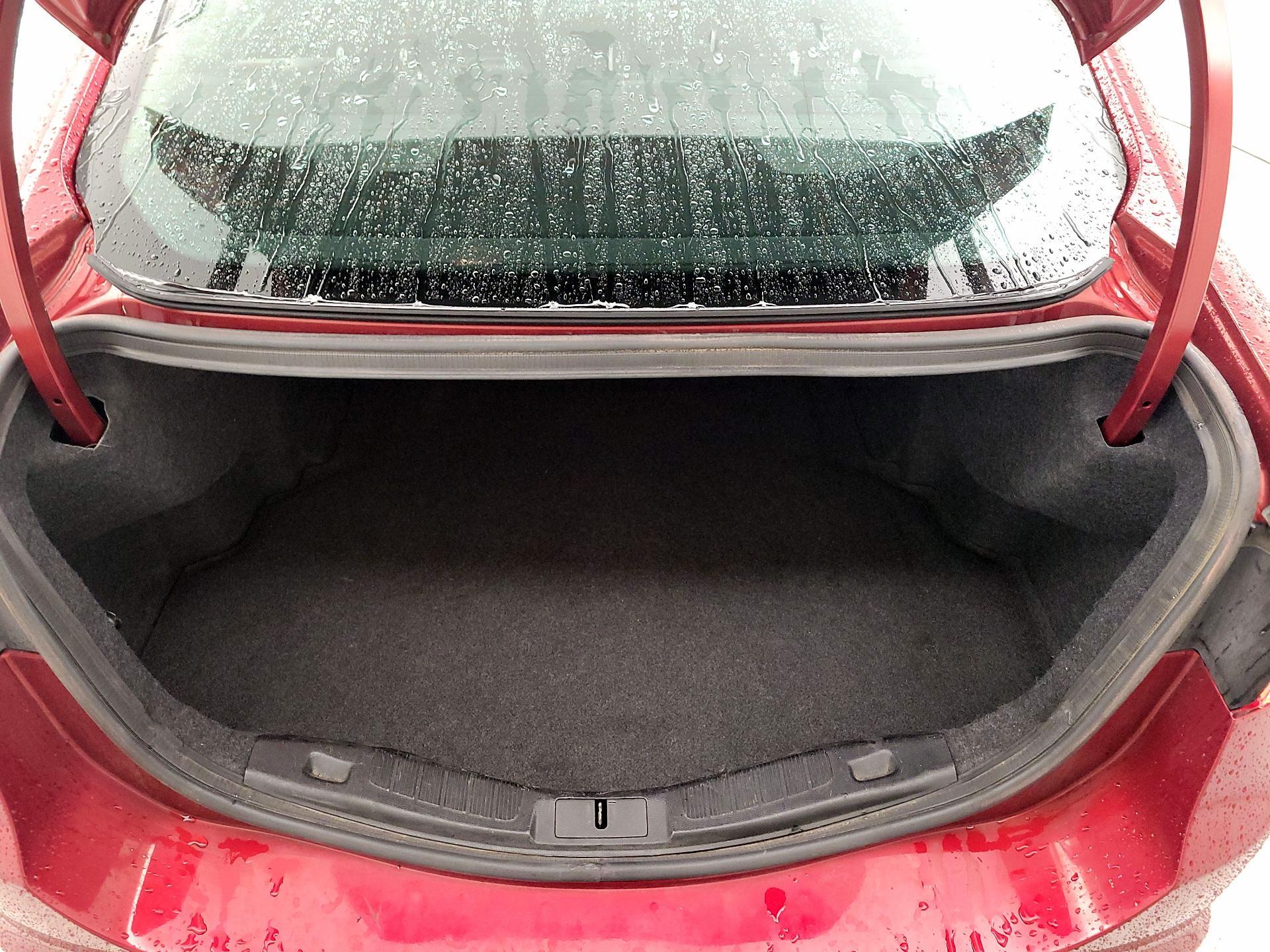 Thumbnail: 2017 Ford Fusion - 19