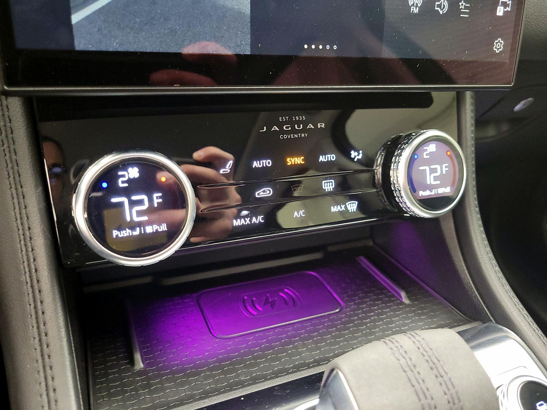 Thumbnail: 2022 Jaguar F-Pace - 14