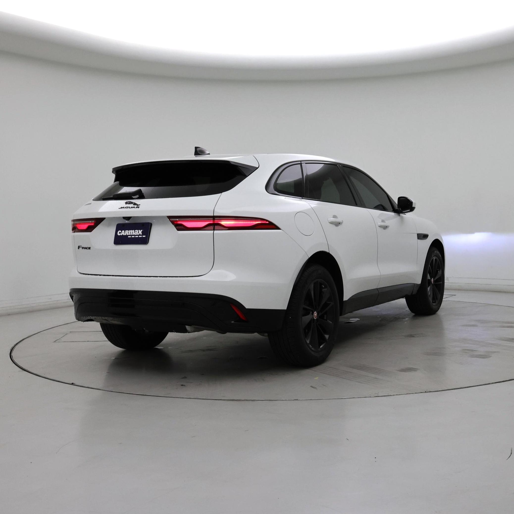 Thumbnail: 2022 Jaguar F-Pace - 8