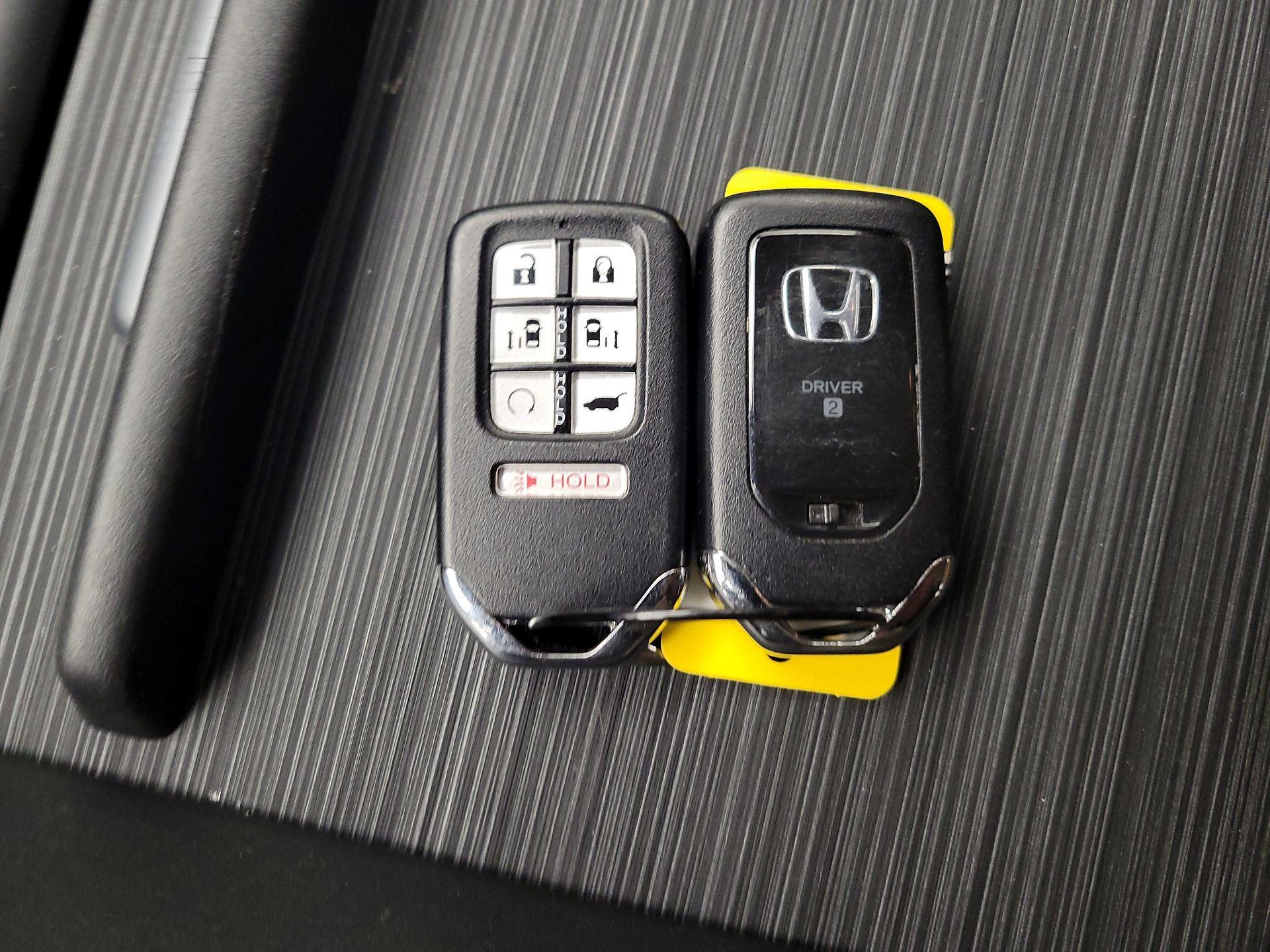 Thumbnail: 2022 Honda Odyssey - 18