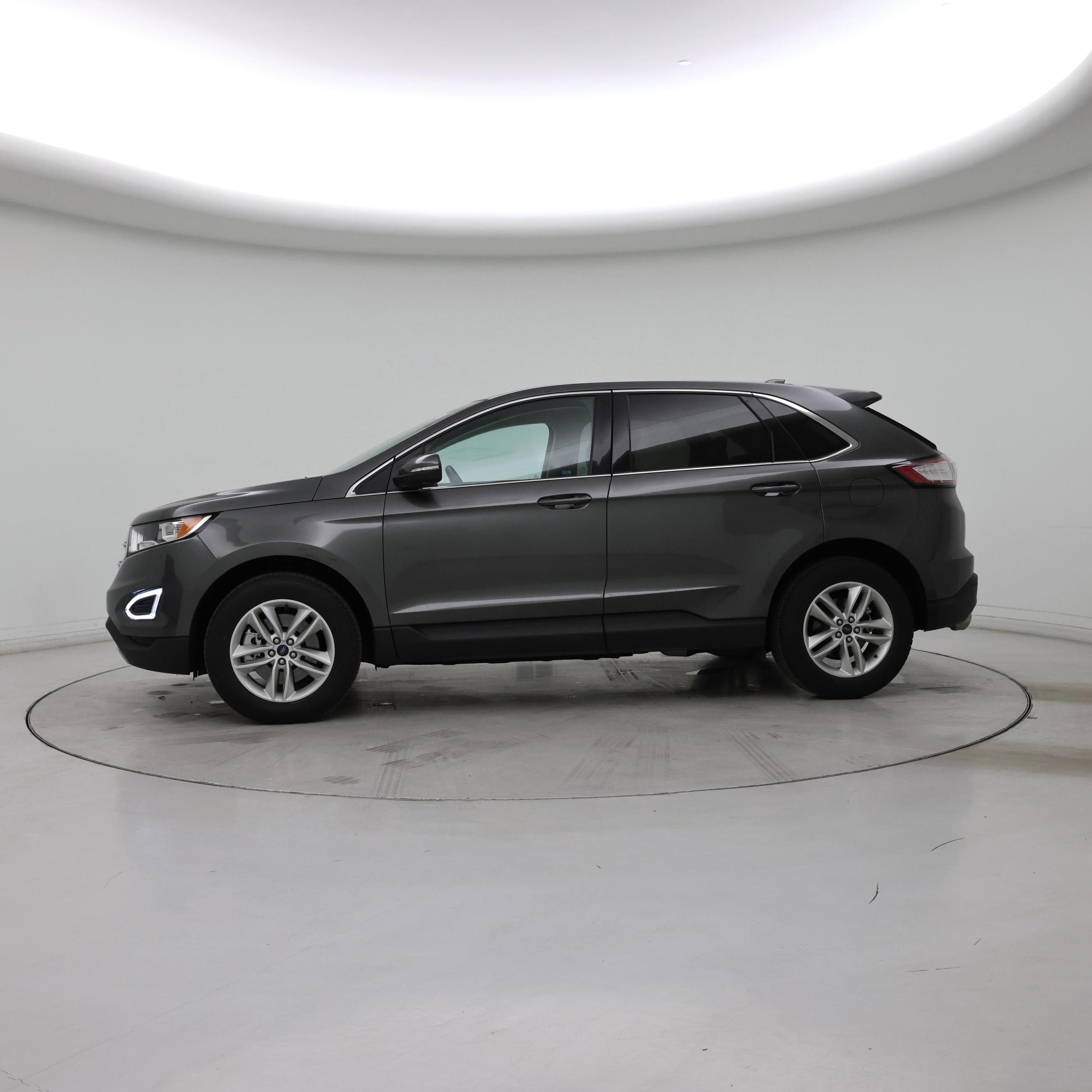 Thumbnail: 2016 Ford Edge - 3