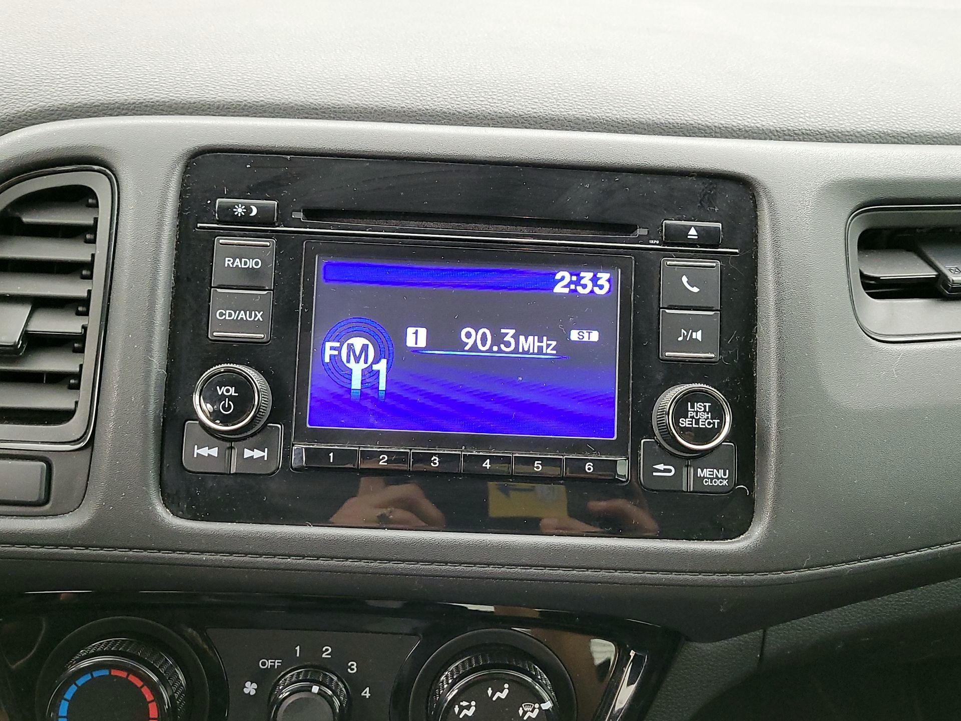 Thumbnail: 2018 Honda HR-V - 15