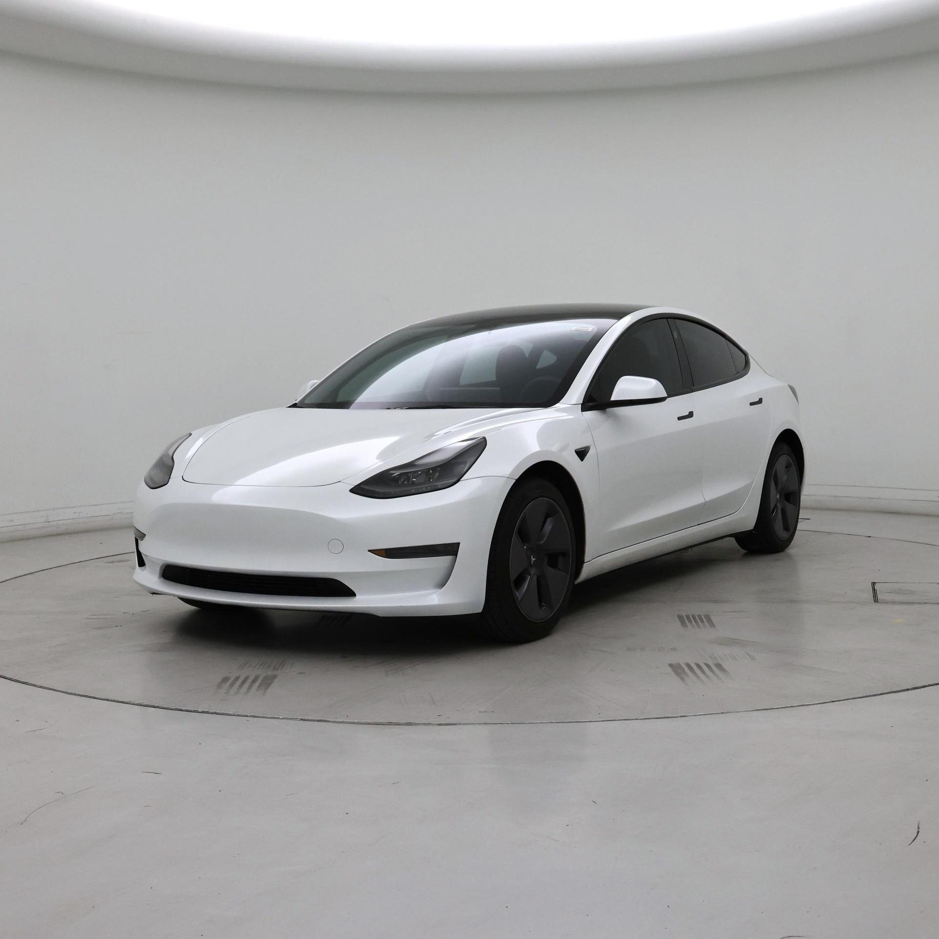 Thumbnail: 2023 Tesla Model 3 - 4