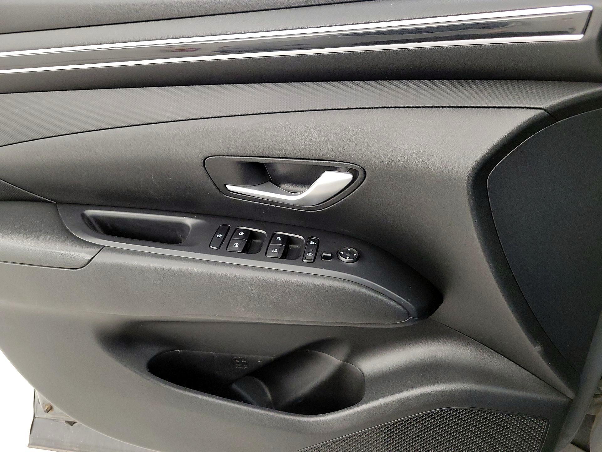 Thumbnail: 2022 Hyundai Santa Cruz - 12