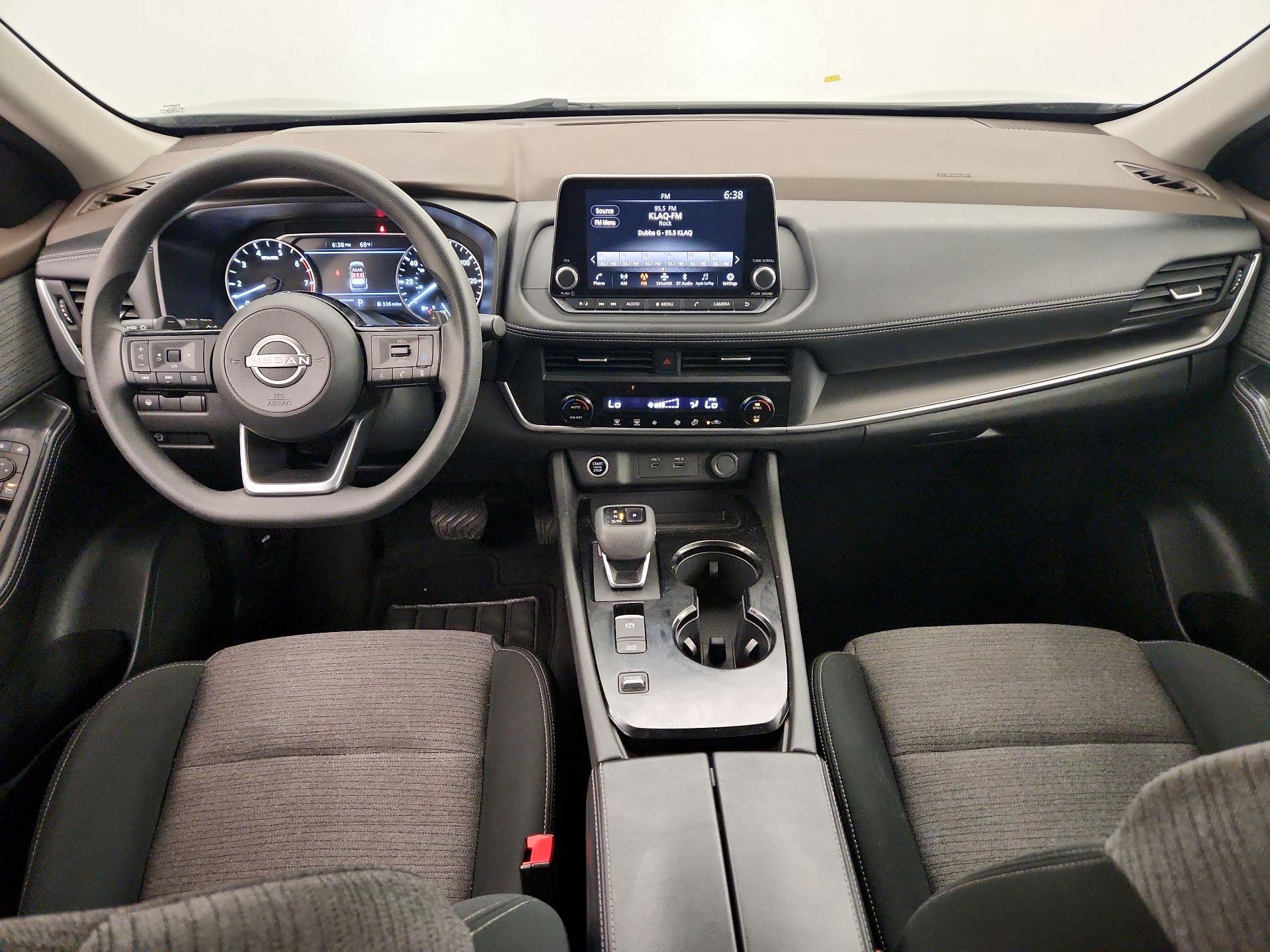 Thumbnail: 2023 Nissan Rogue - 9