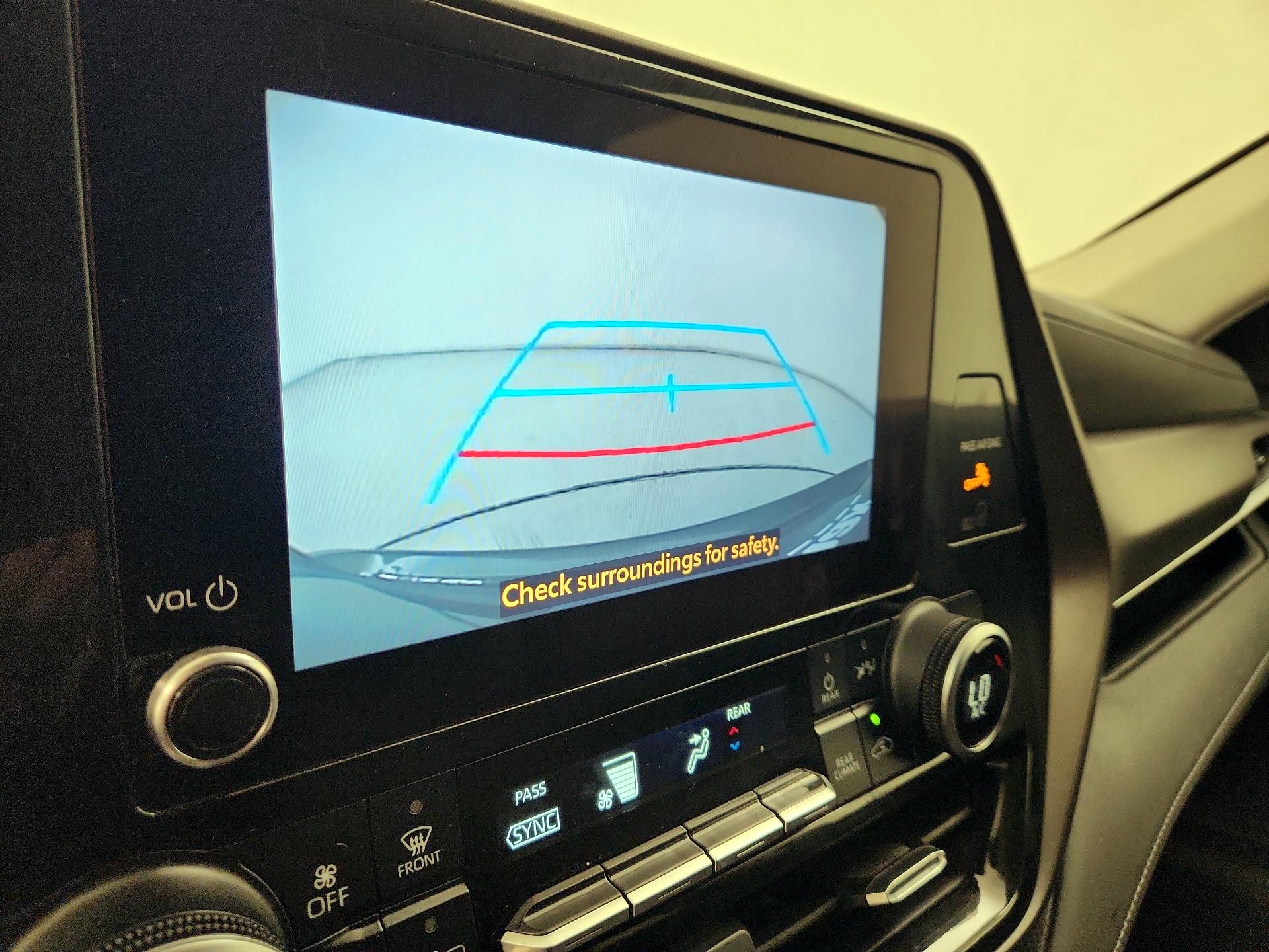 Thumbnail: 2024 Toyota Highlander - 14