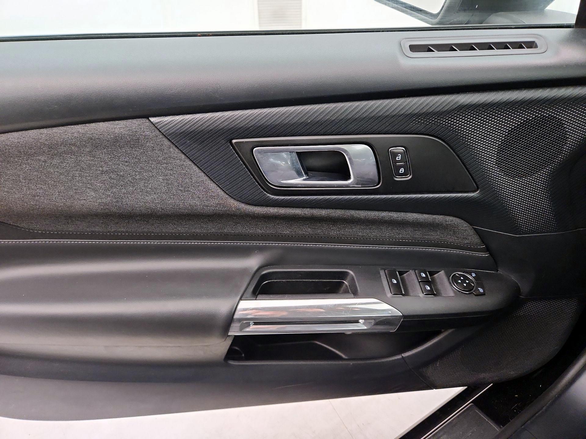 Thumbnail: 2024 Ford Mustang - 12