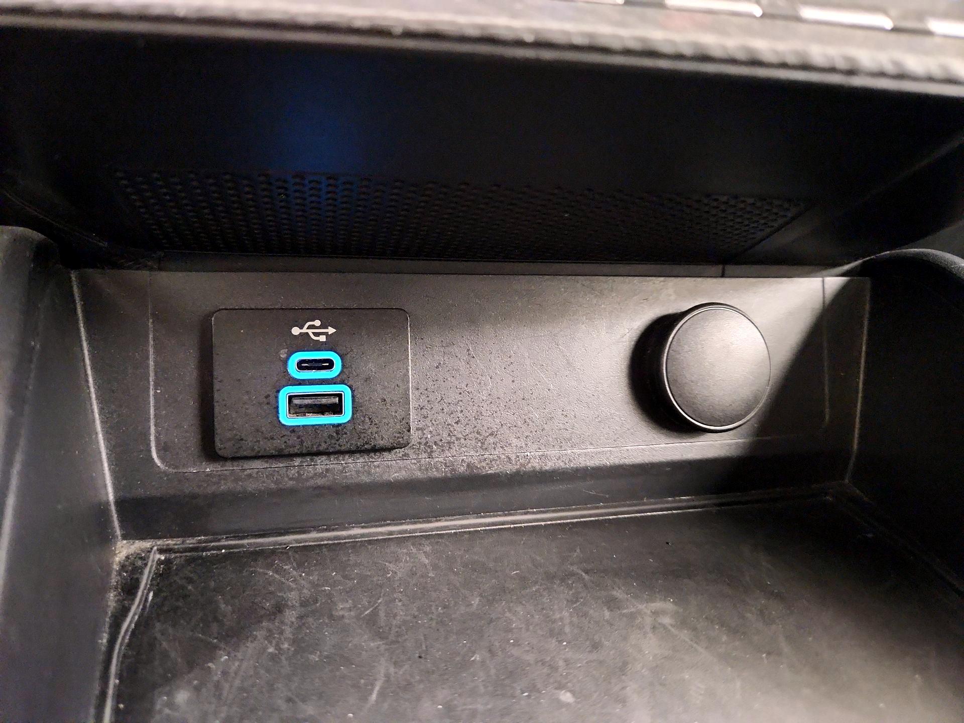 Thumbnail: 2024 Ford Mustang - 18