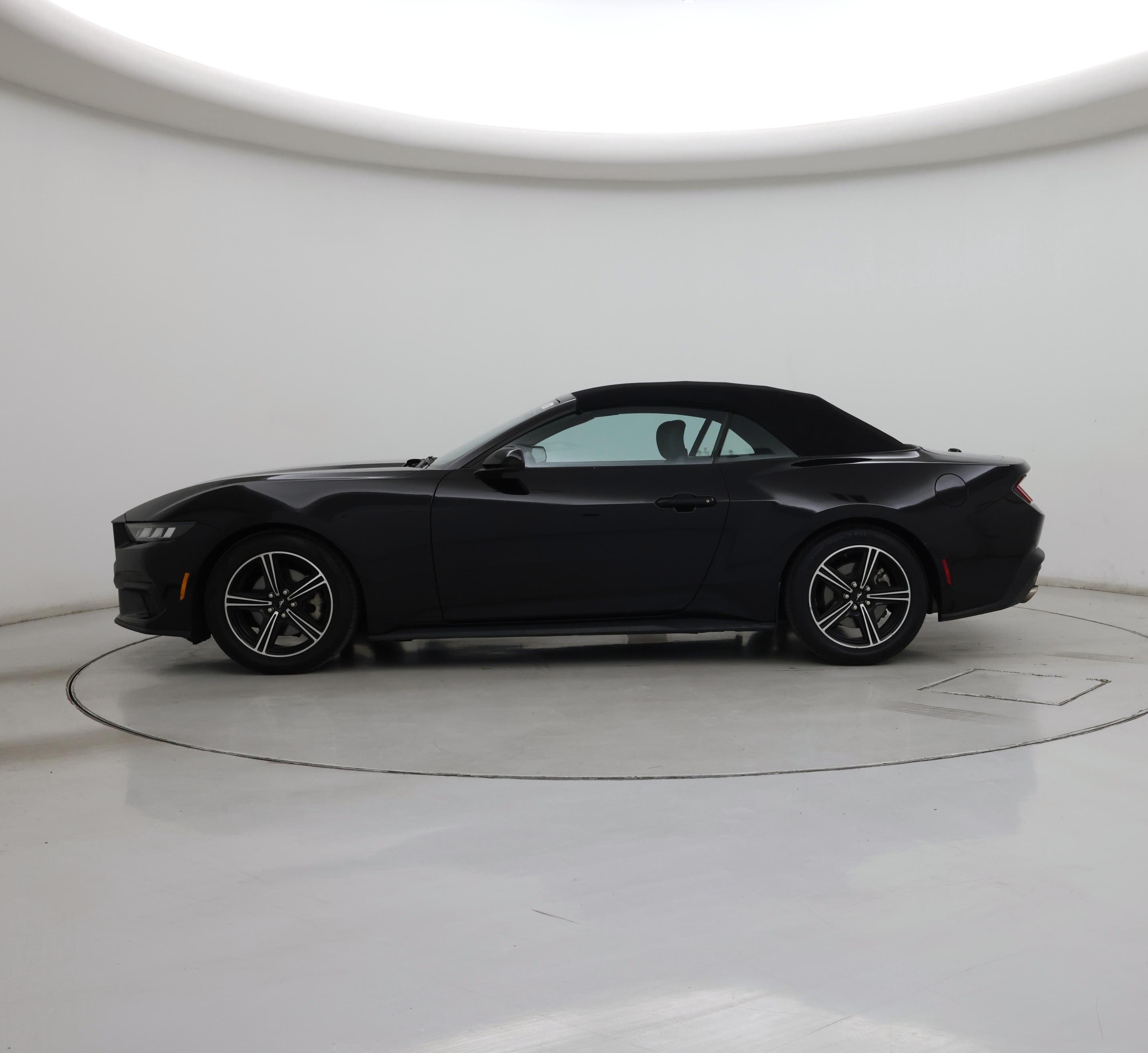 Thumbnail: 2024 Ford Mustang - 3