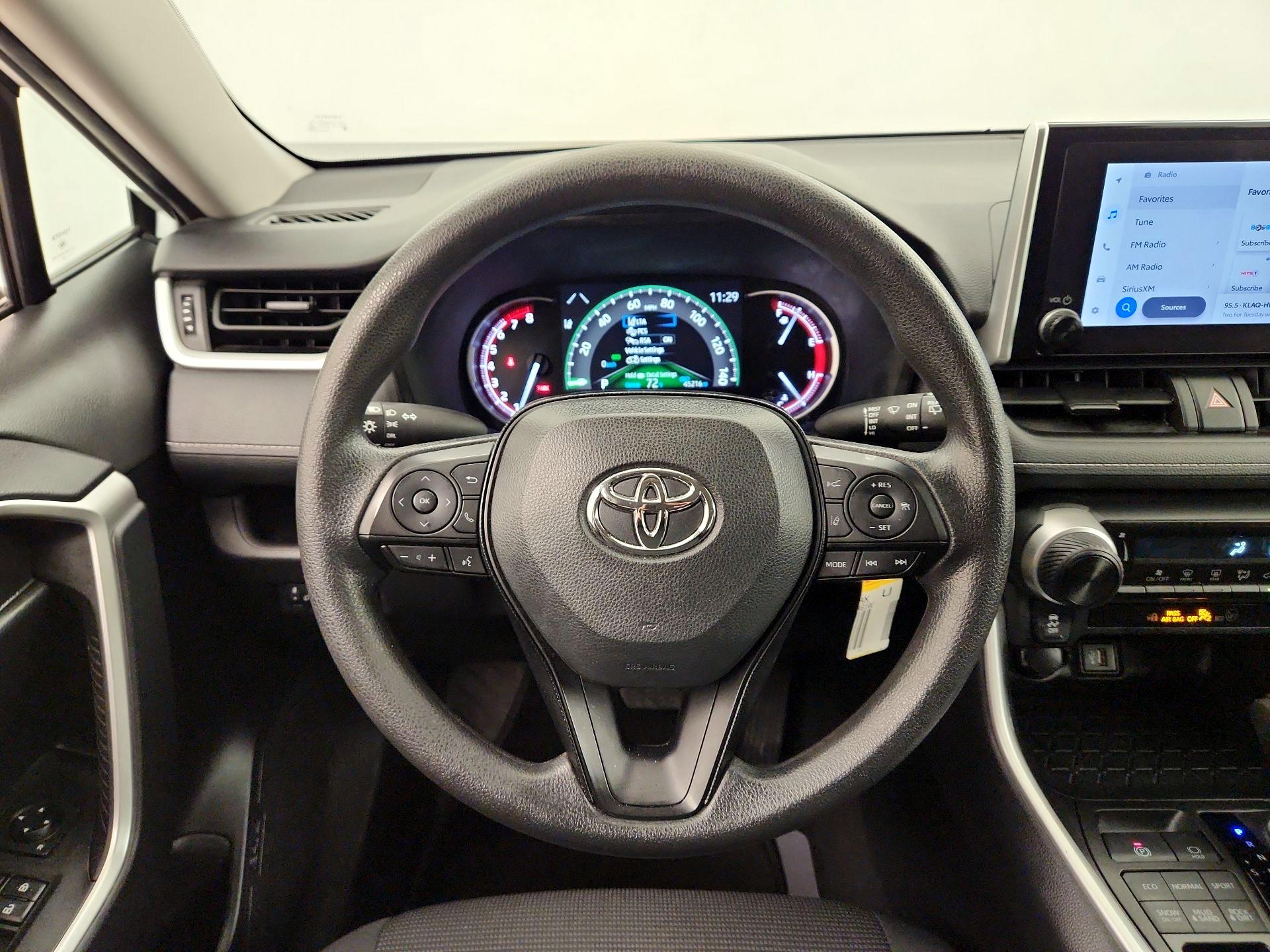 Thumbnail: 2024 Toyota RAV4 - 10